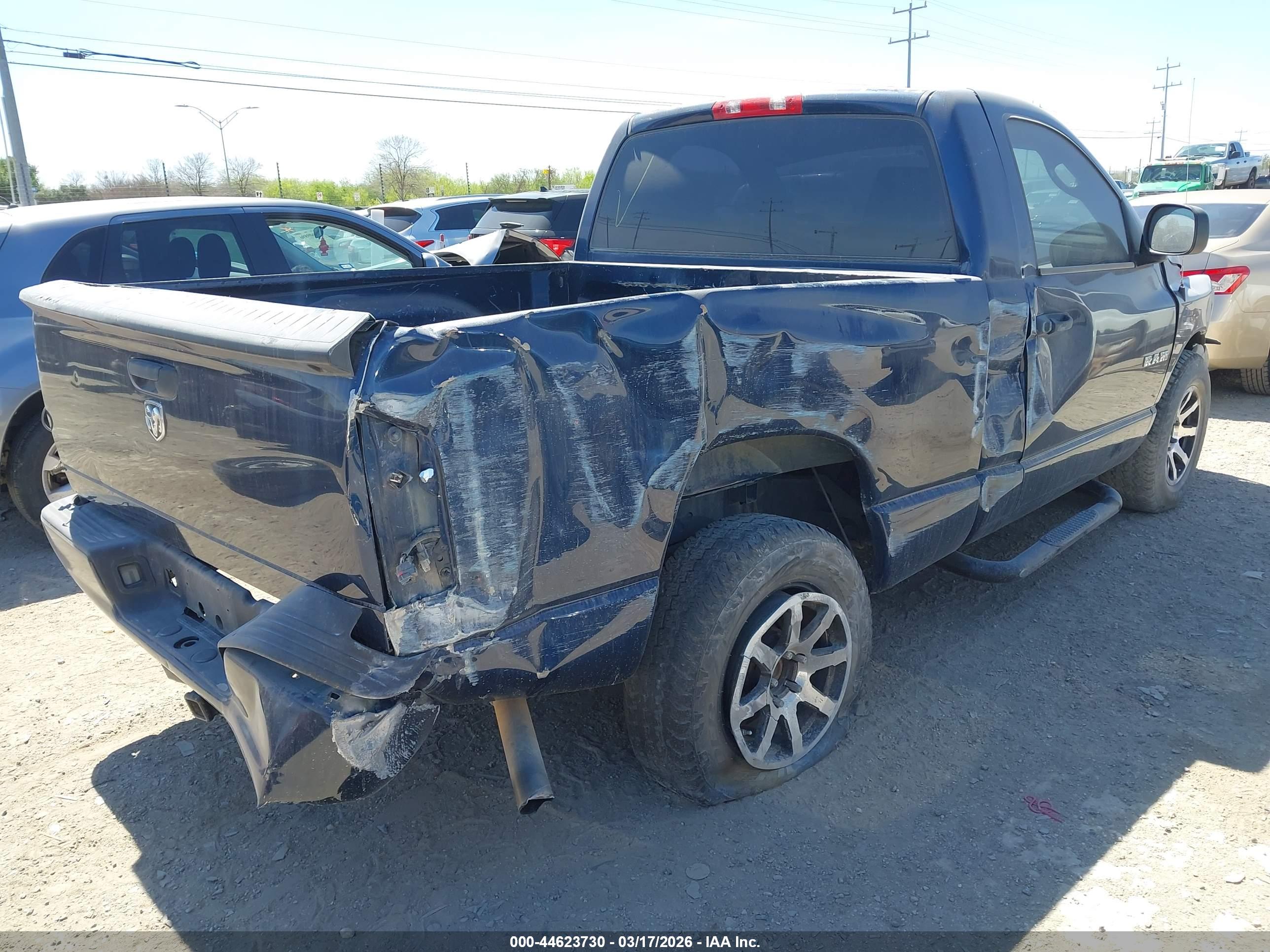 DODGE RAM image 4