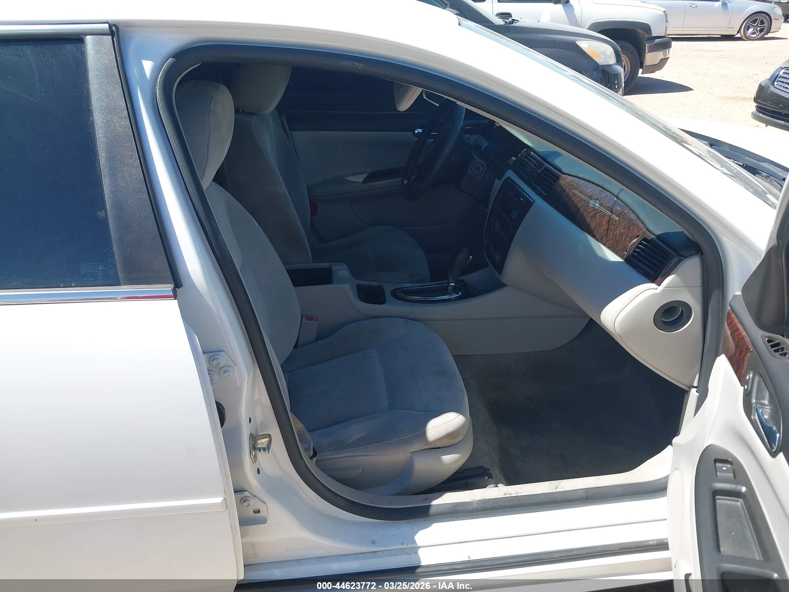 CHEVROLET IMPALA image 5