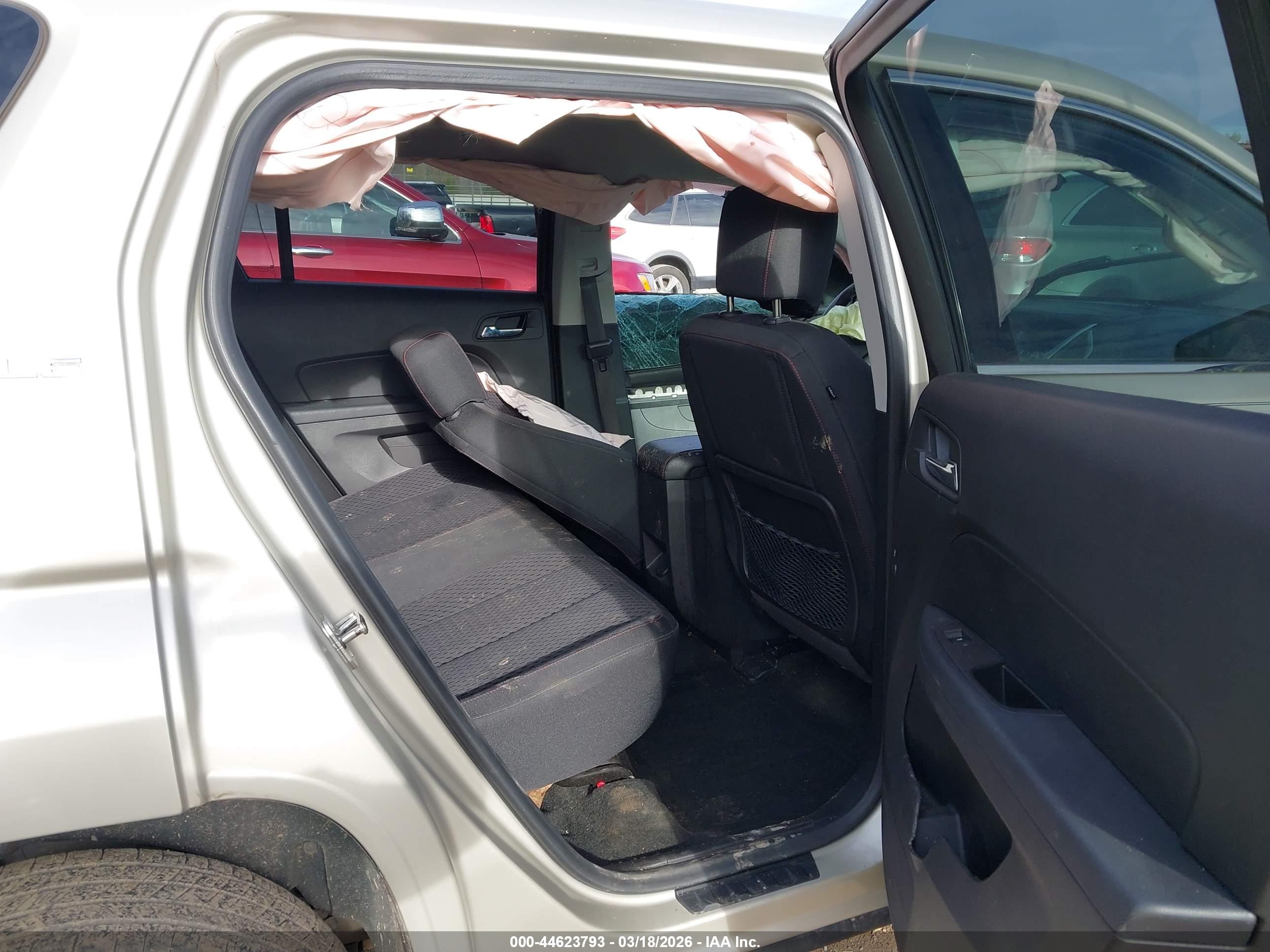 GMC TERRAIN image 8