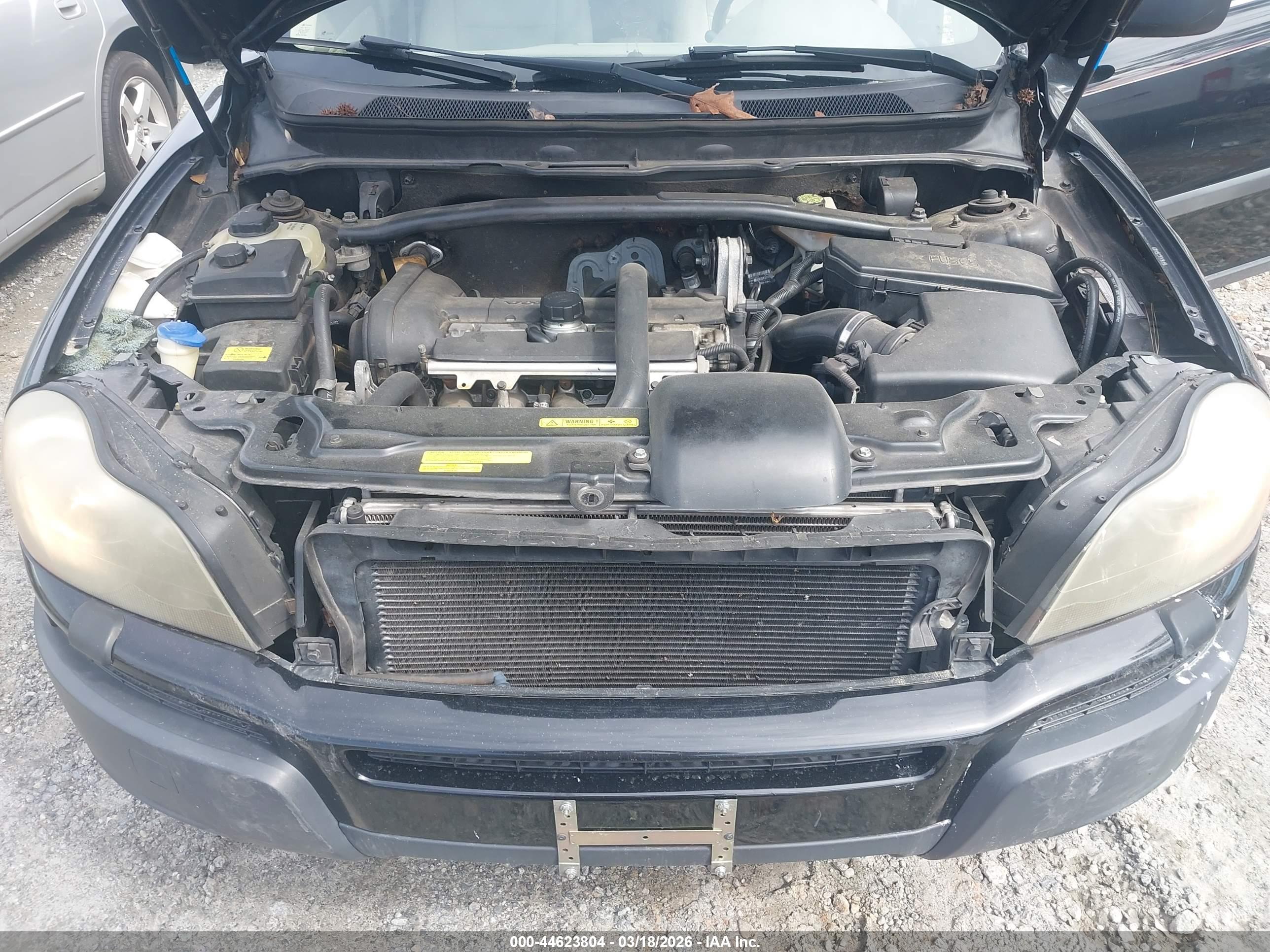 VOLVO XC90 image 10