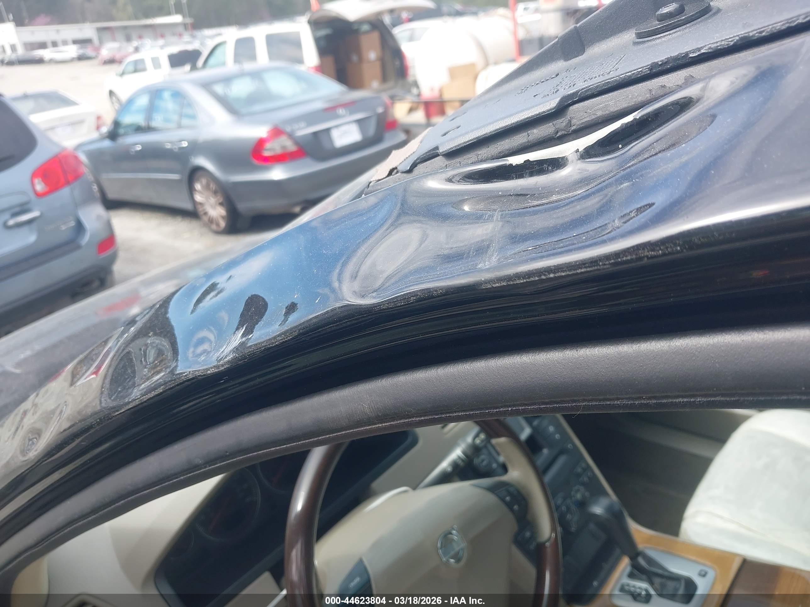 VOLVO XC90 image 6