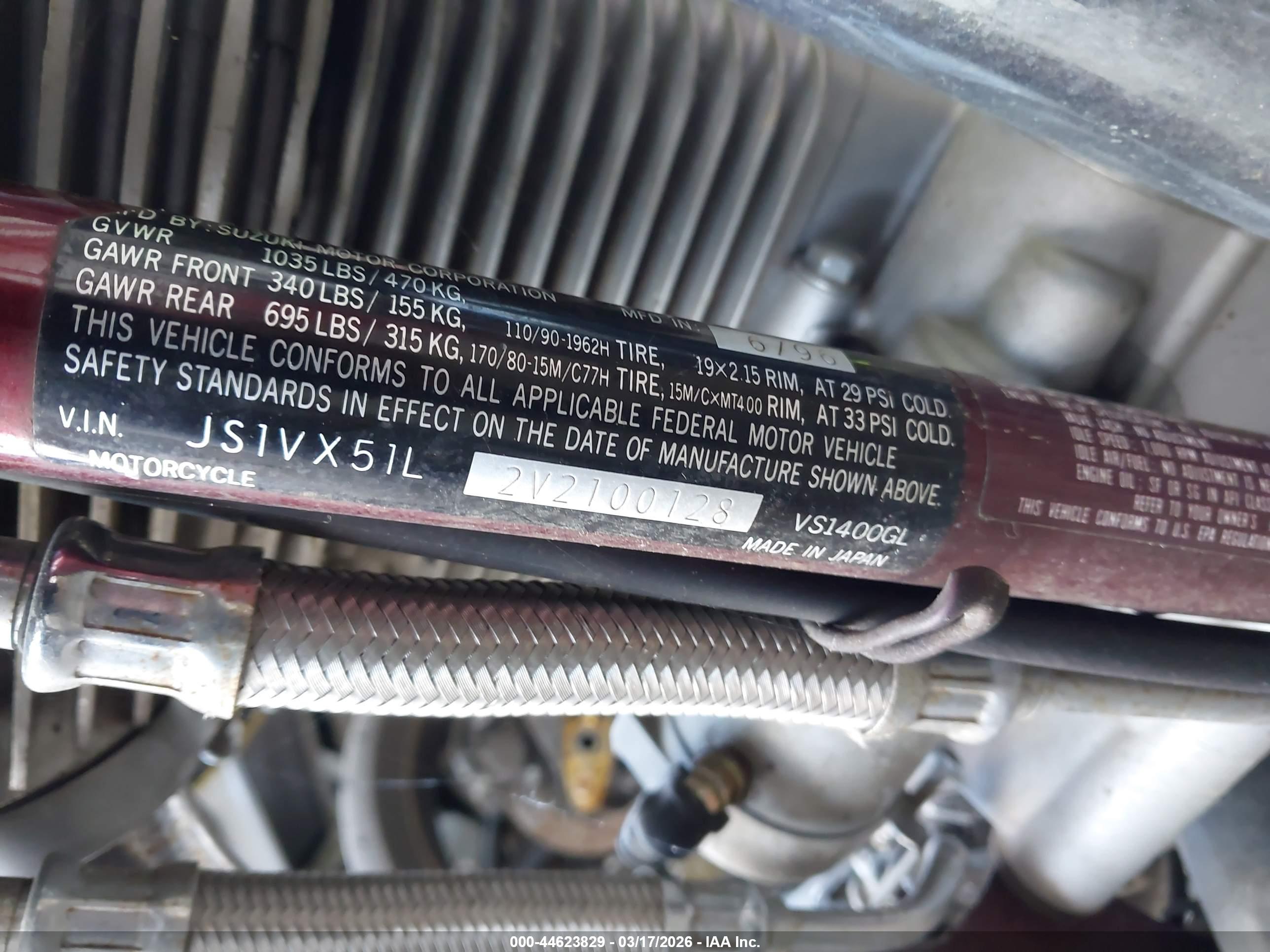 SUZUKI VS1400 image 10