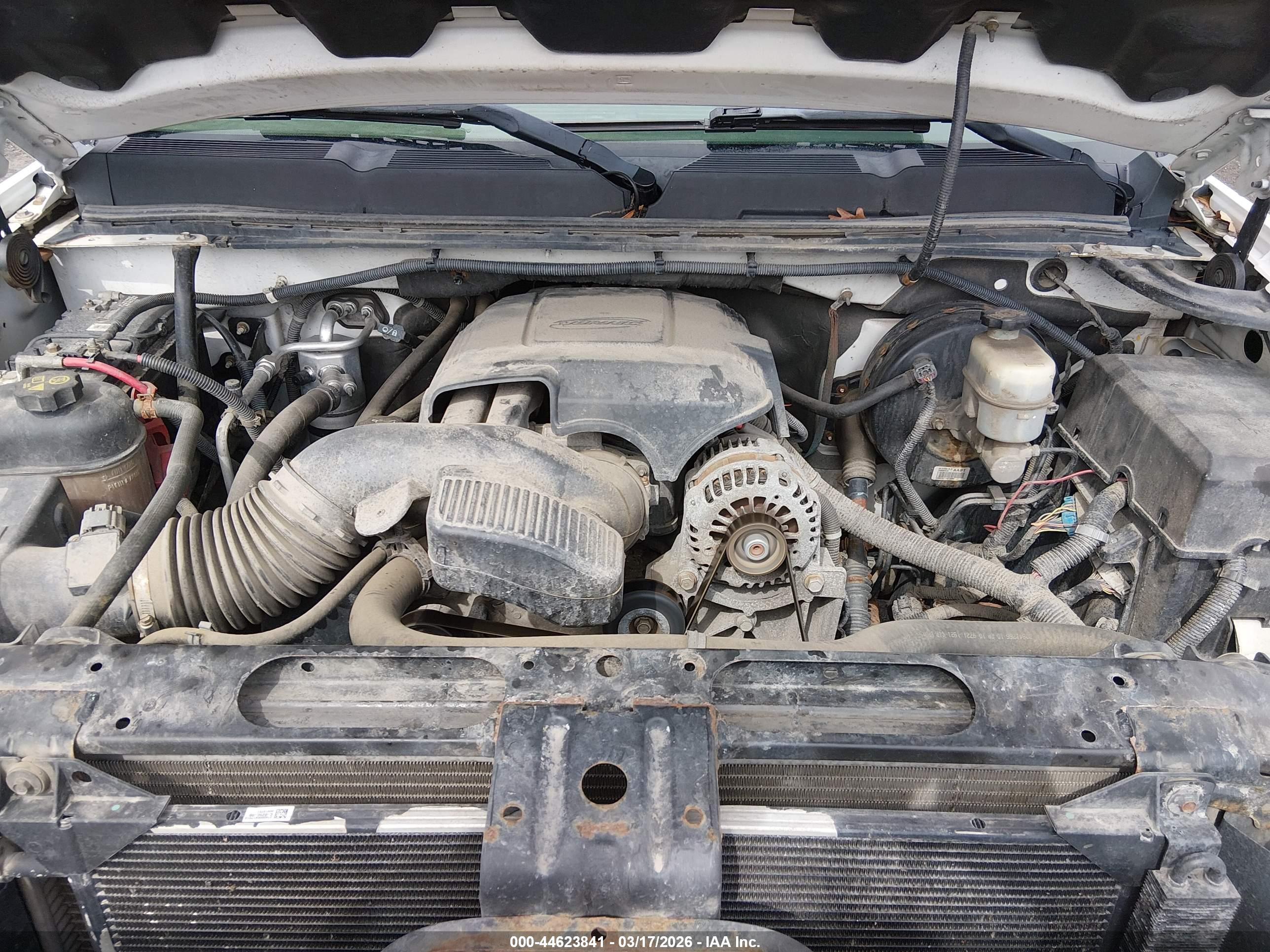 CHEVROLET SILVERADO image 10