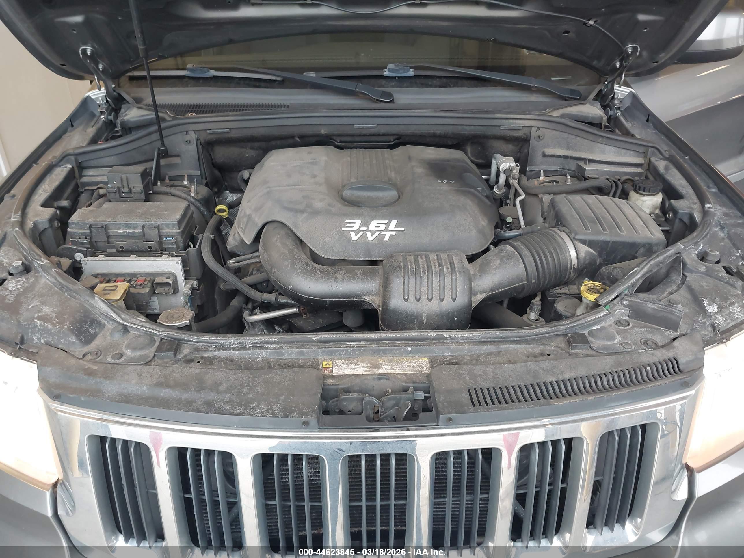 JEEP GRAND image 10