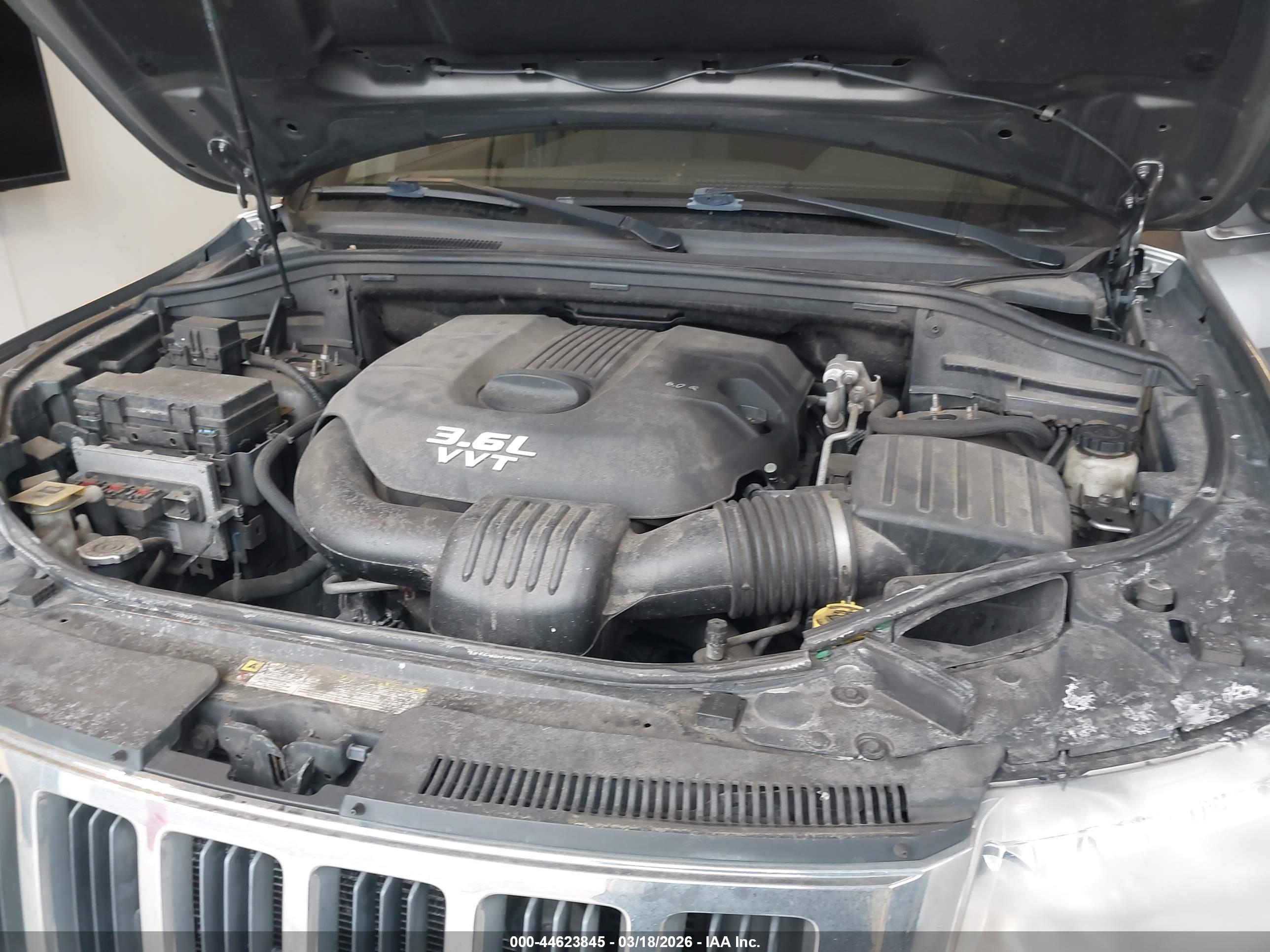 JEEP GRAND image 6