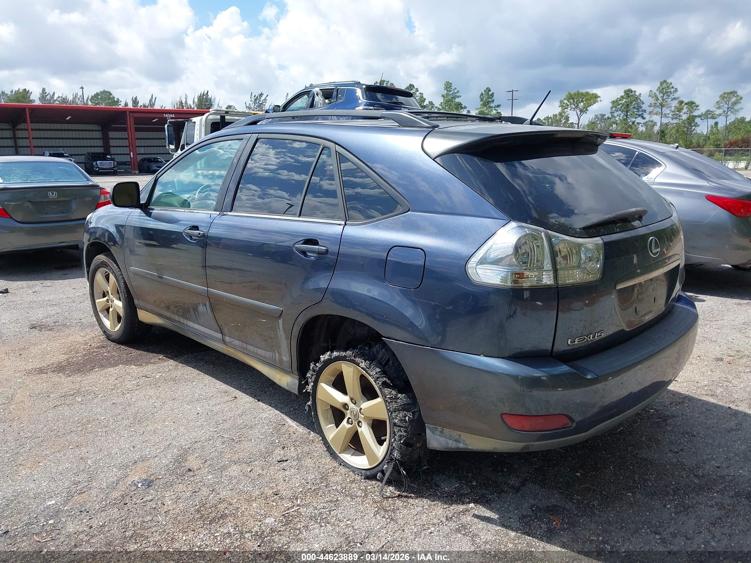 LEXUS RX image 6