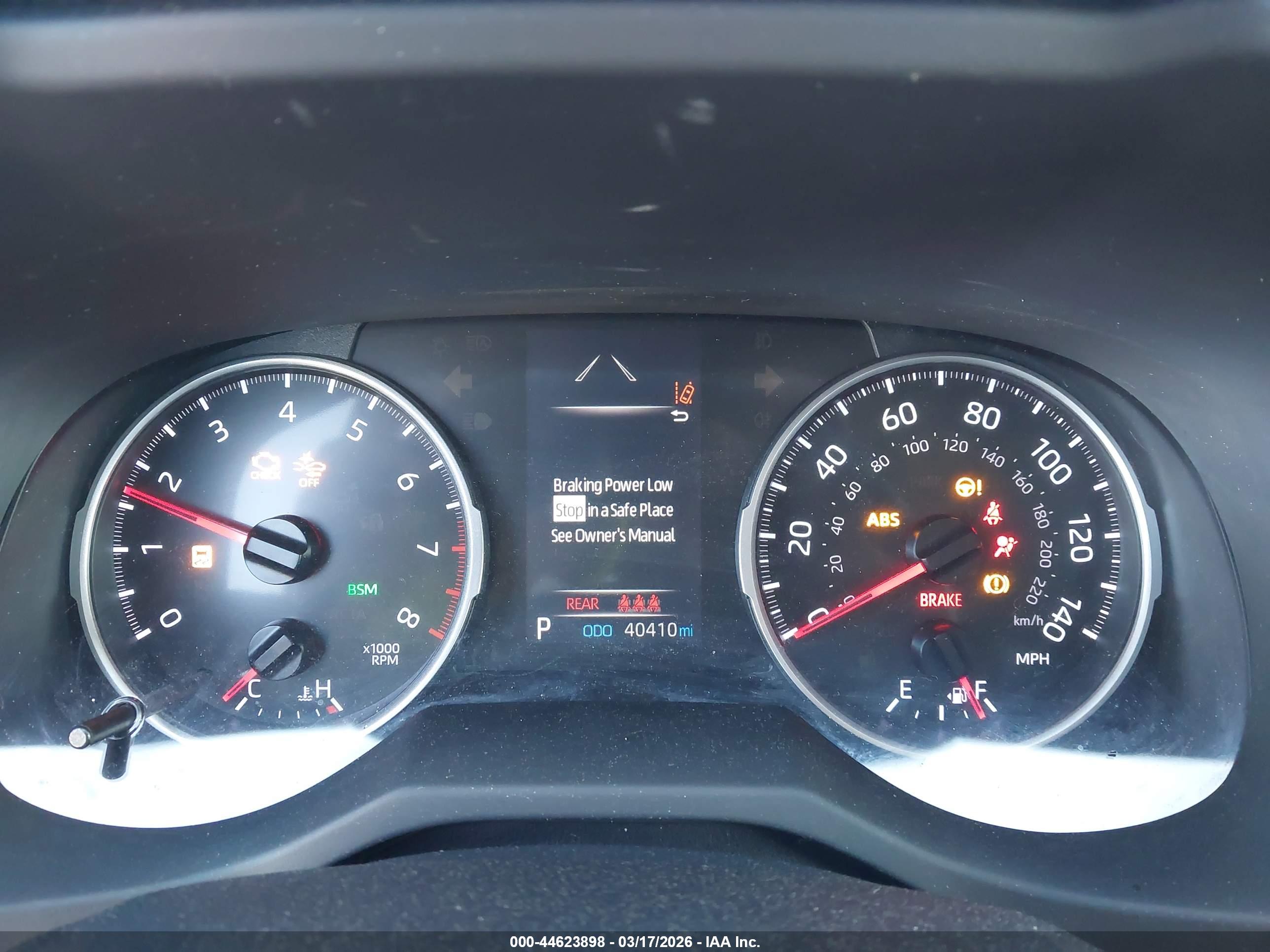 TOYOTA RAV4 image 7