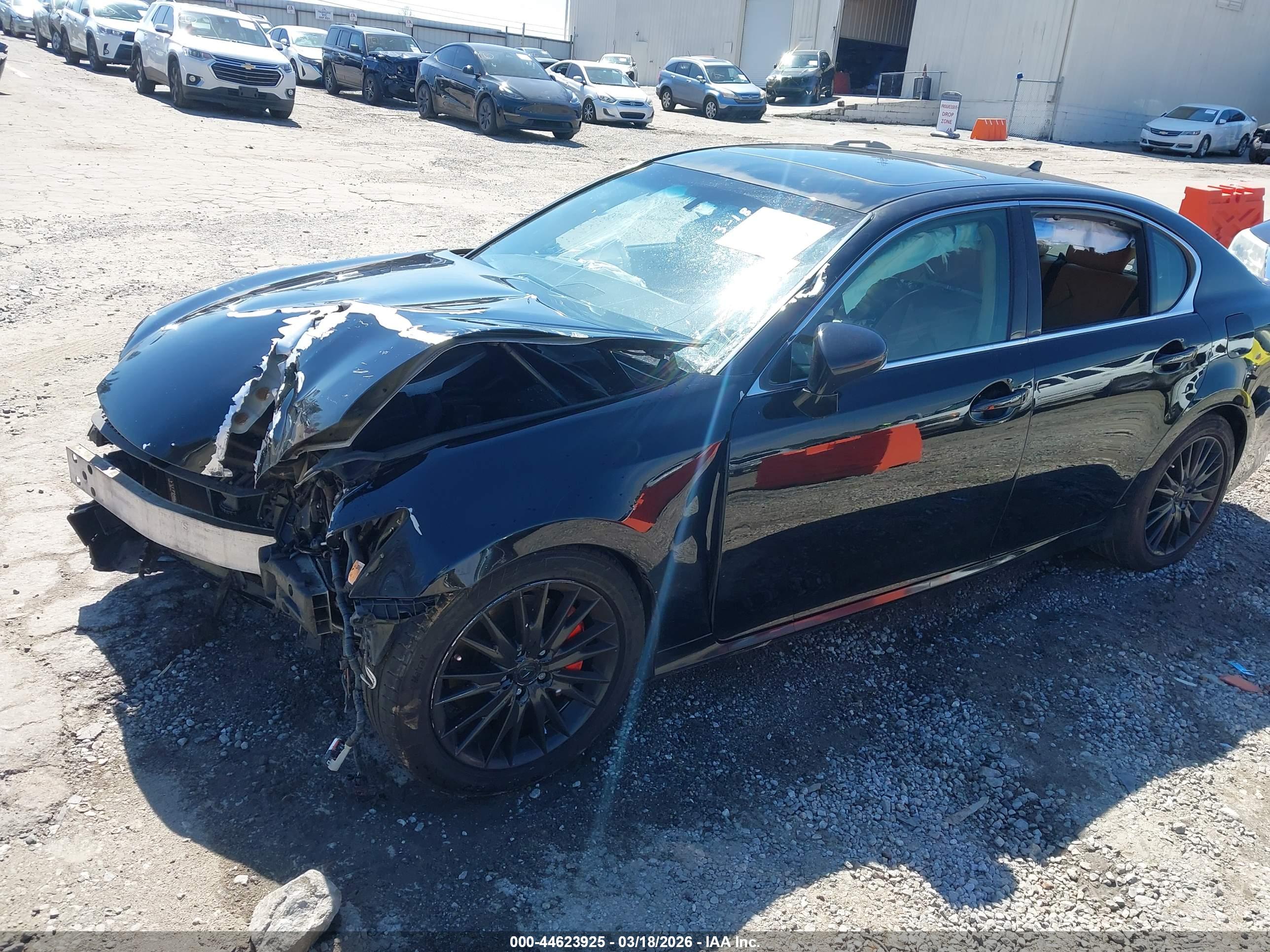 LEXUS GS image 2