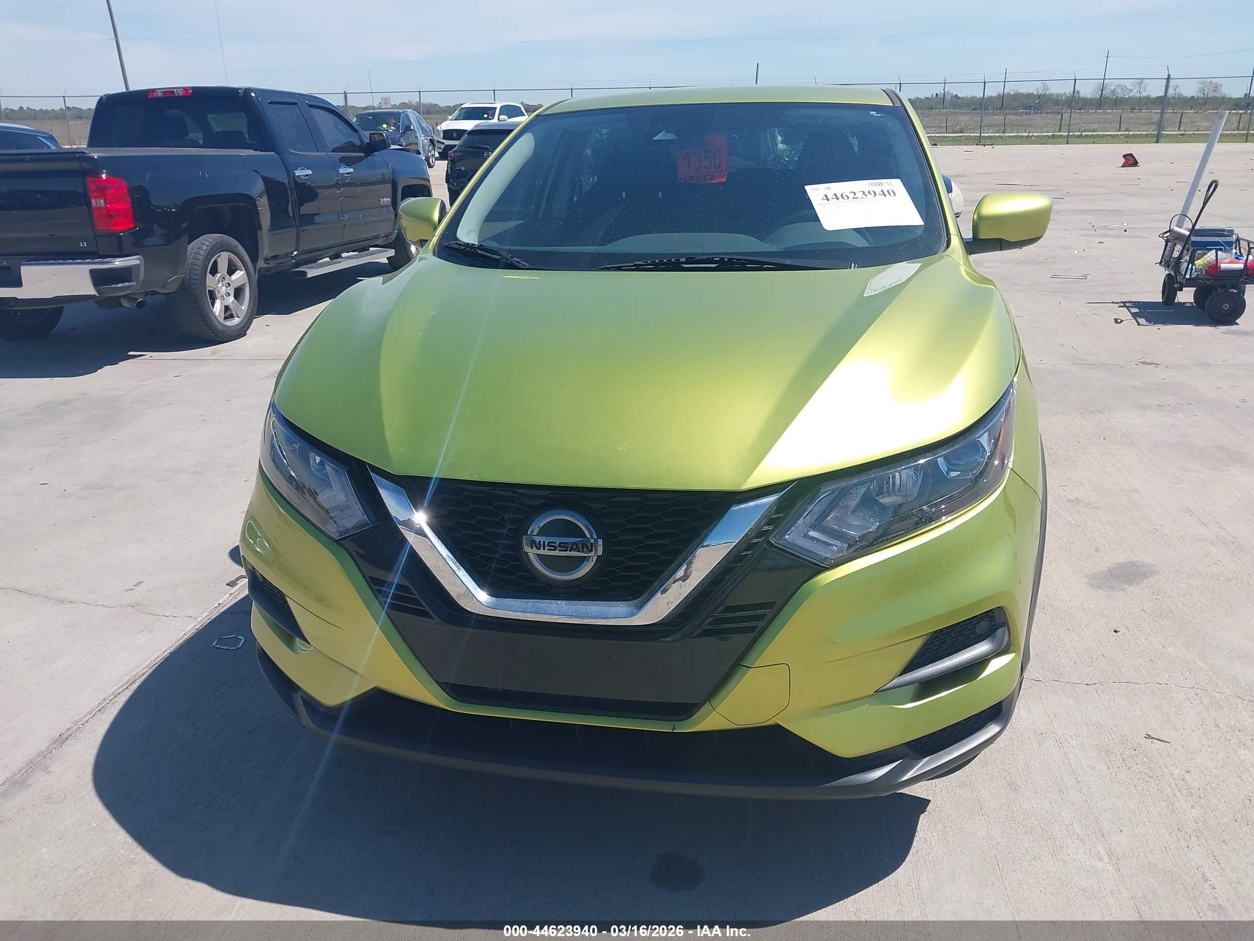 NISSAN ROGUE image 6