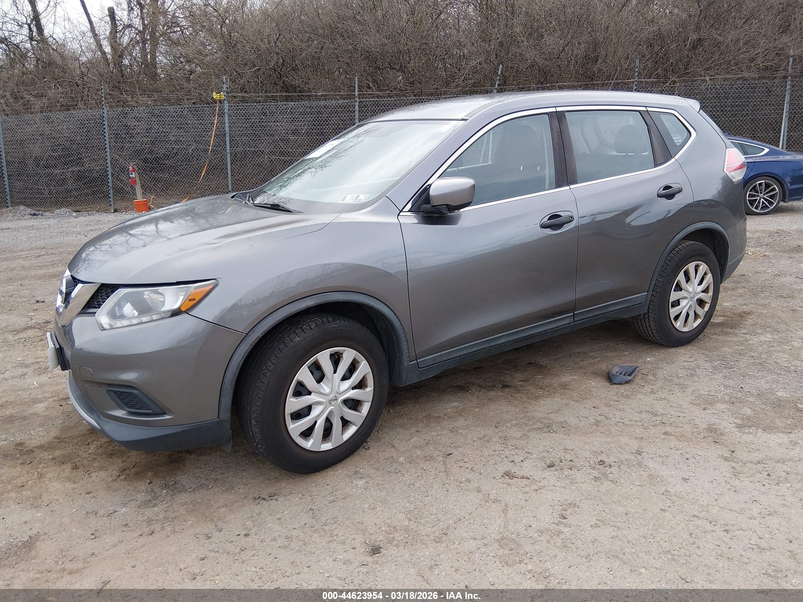 NISSAN ROGUE image 2