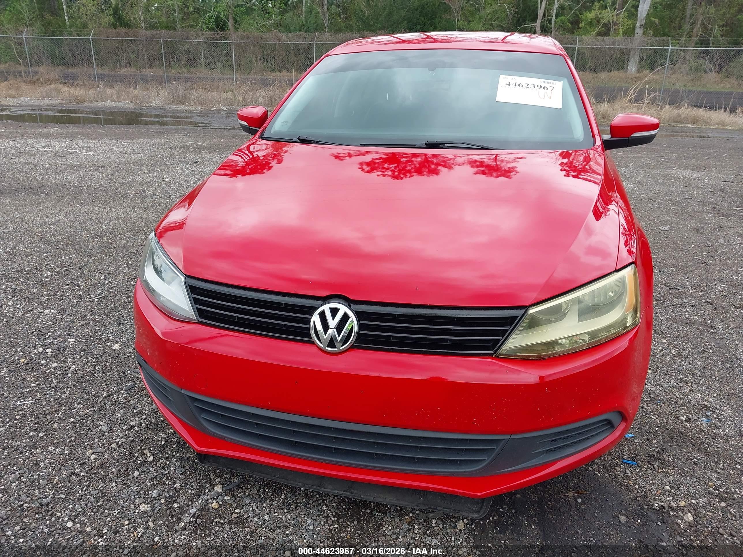 VOLKSWAGEN JETTA image 6