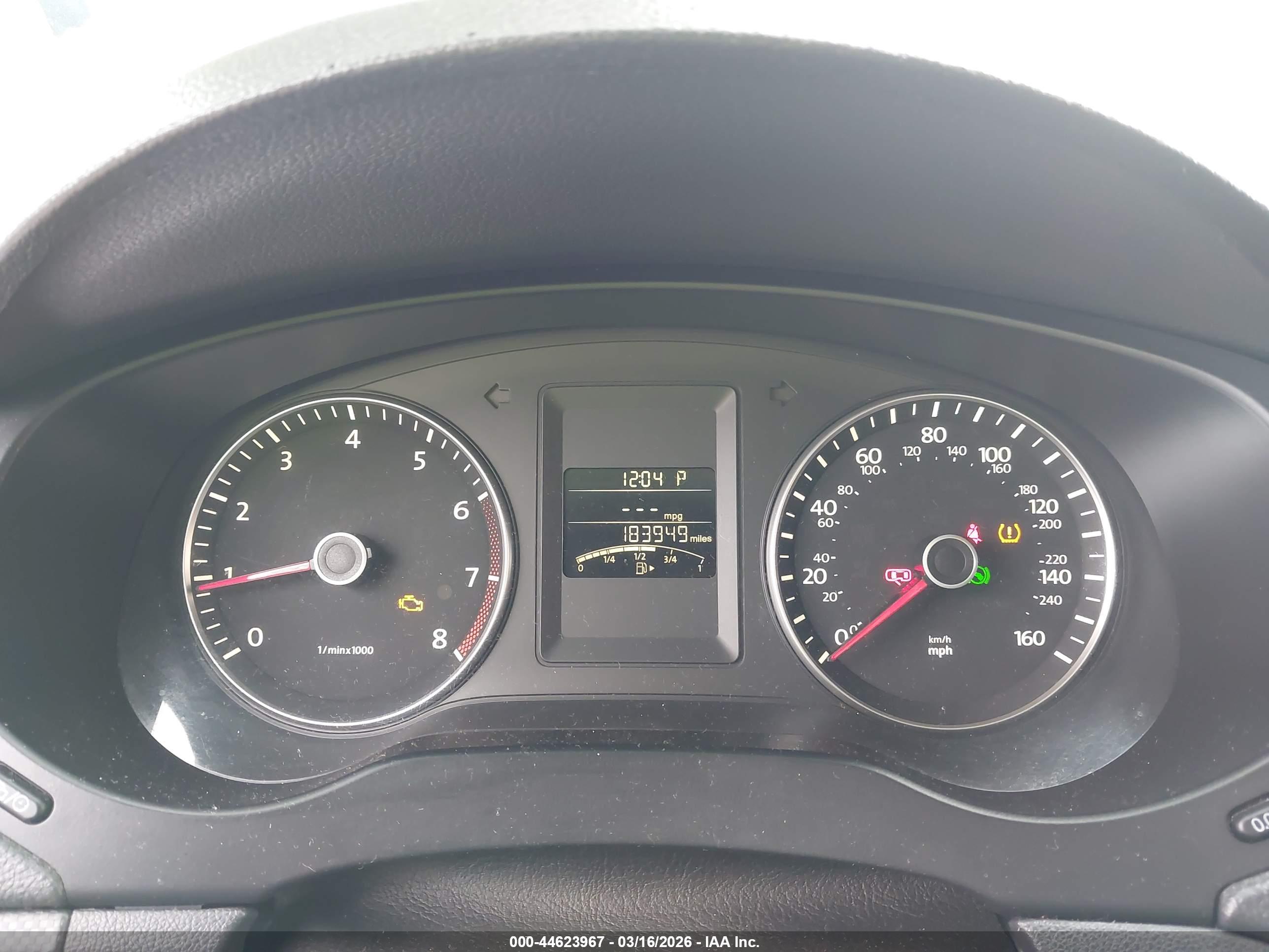 VOLKSWAGEN JETTA image 7