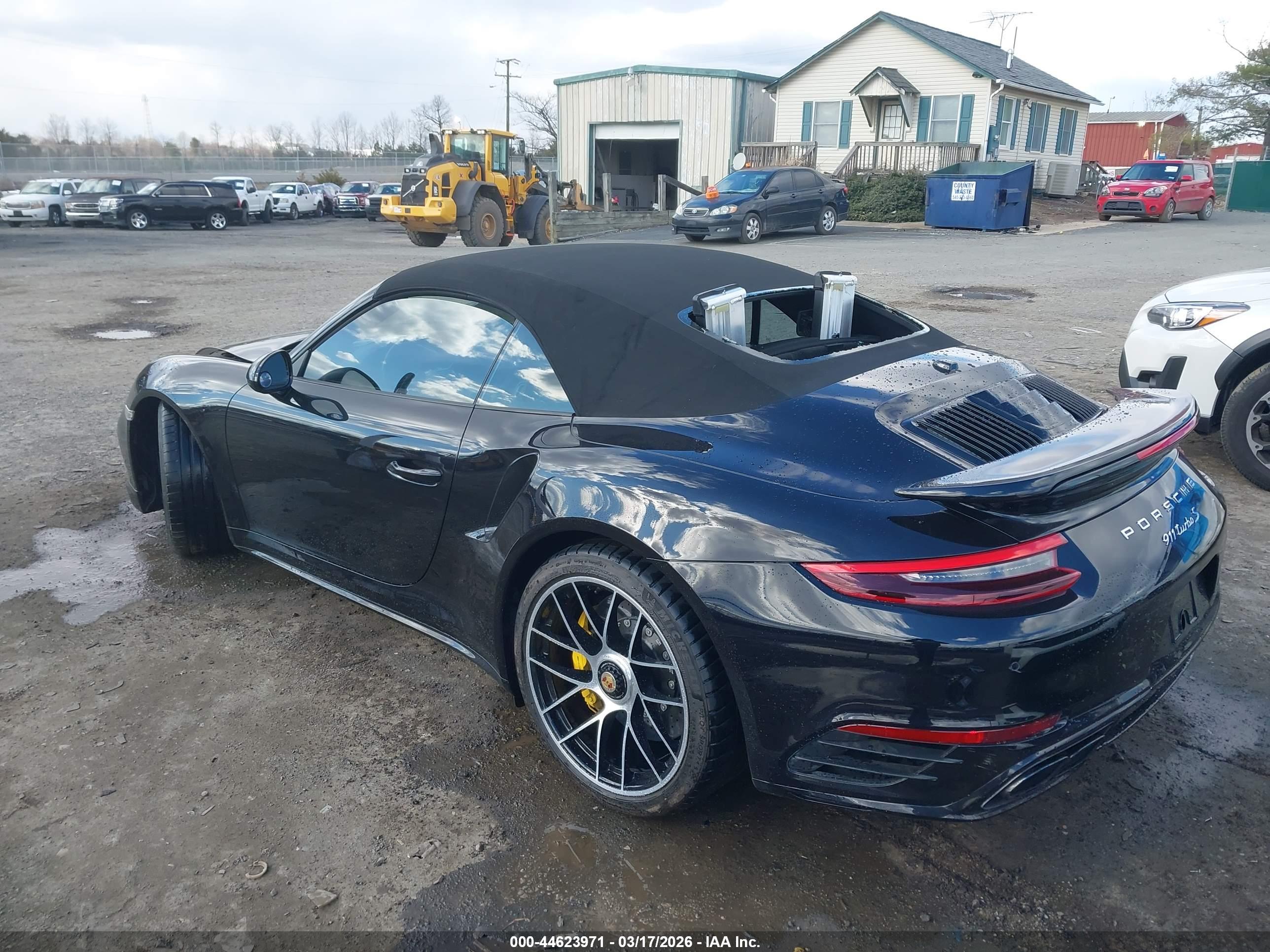 PORSCHE 911 image 3