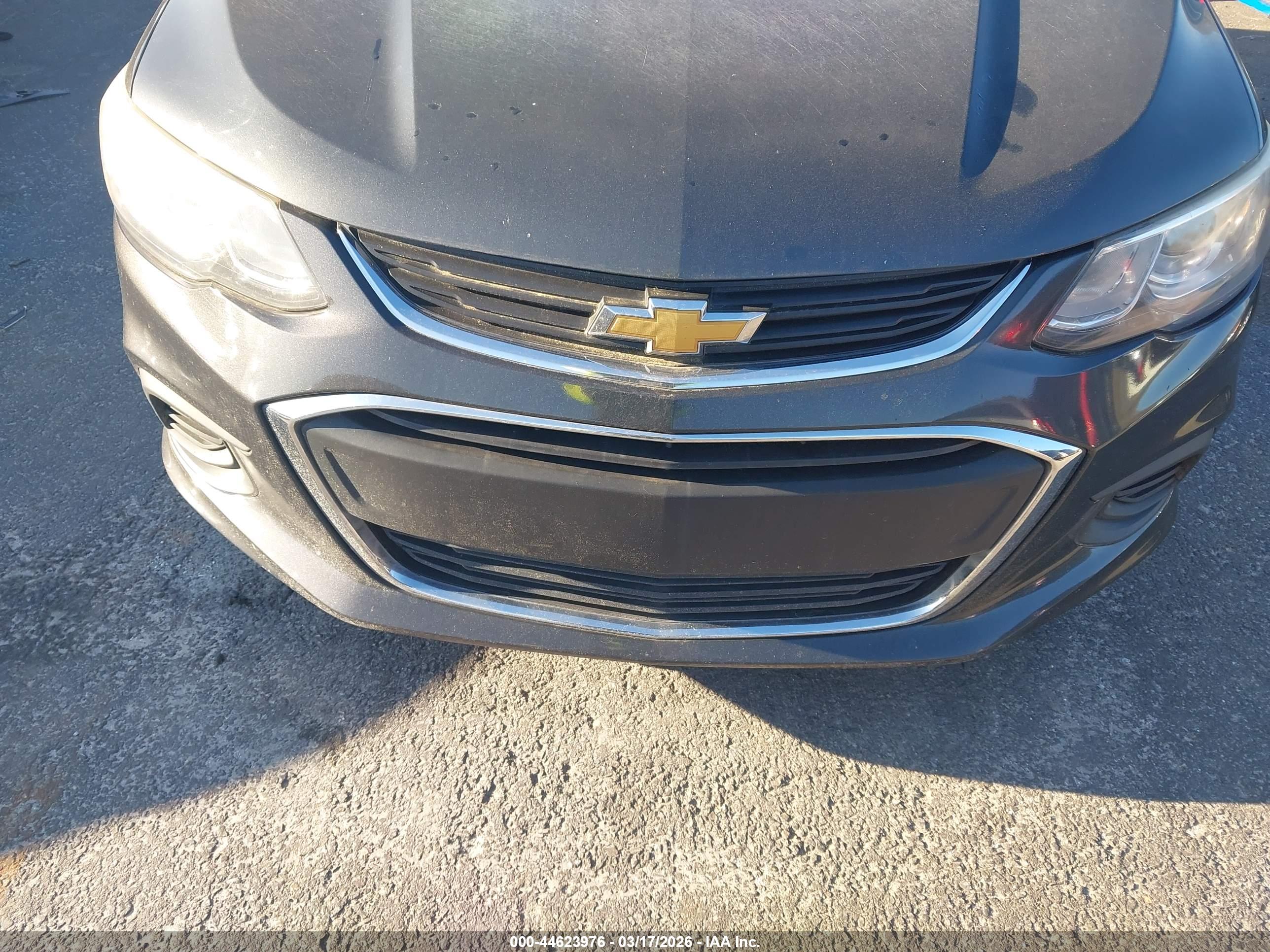 CHEVROLET SONIC image 6
