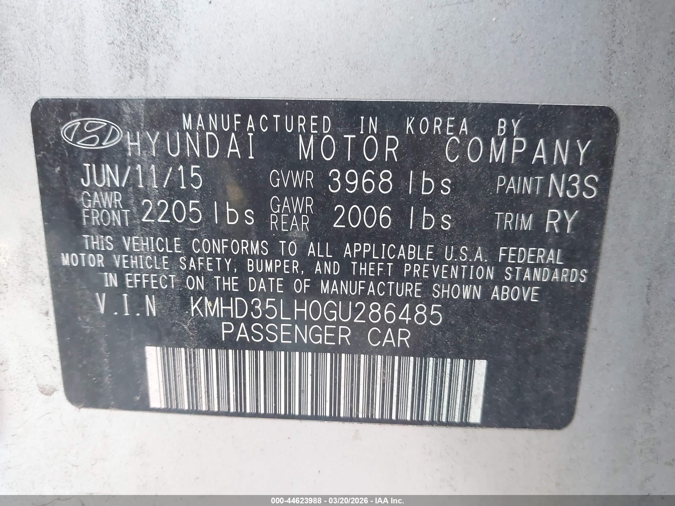 HYUNDAI ELANTRA image 9