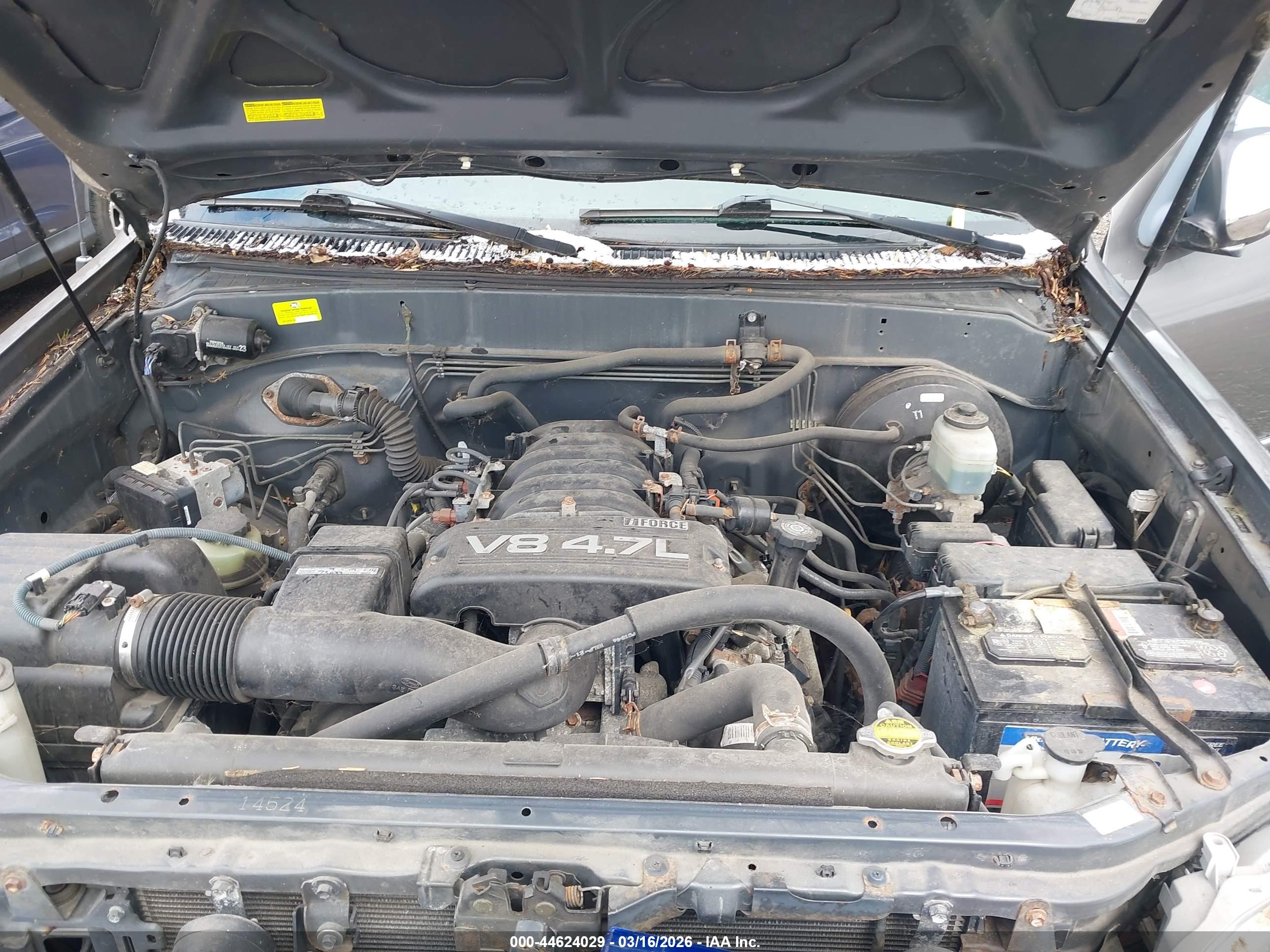 TOYOTA TUNDRA image 10
