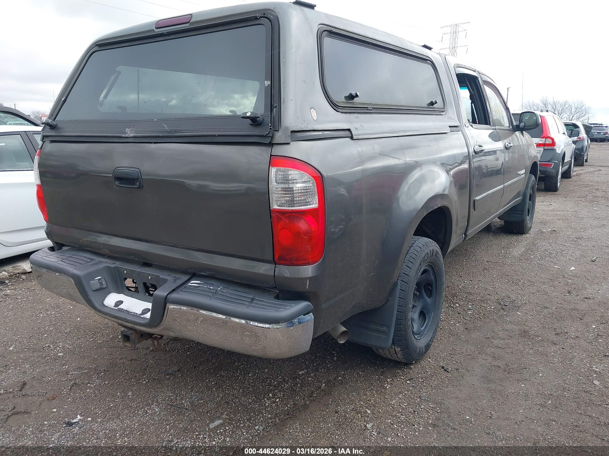 TOYOTA TUNDRA image 4