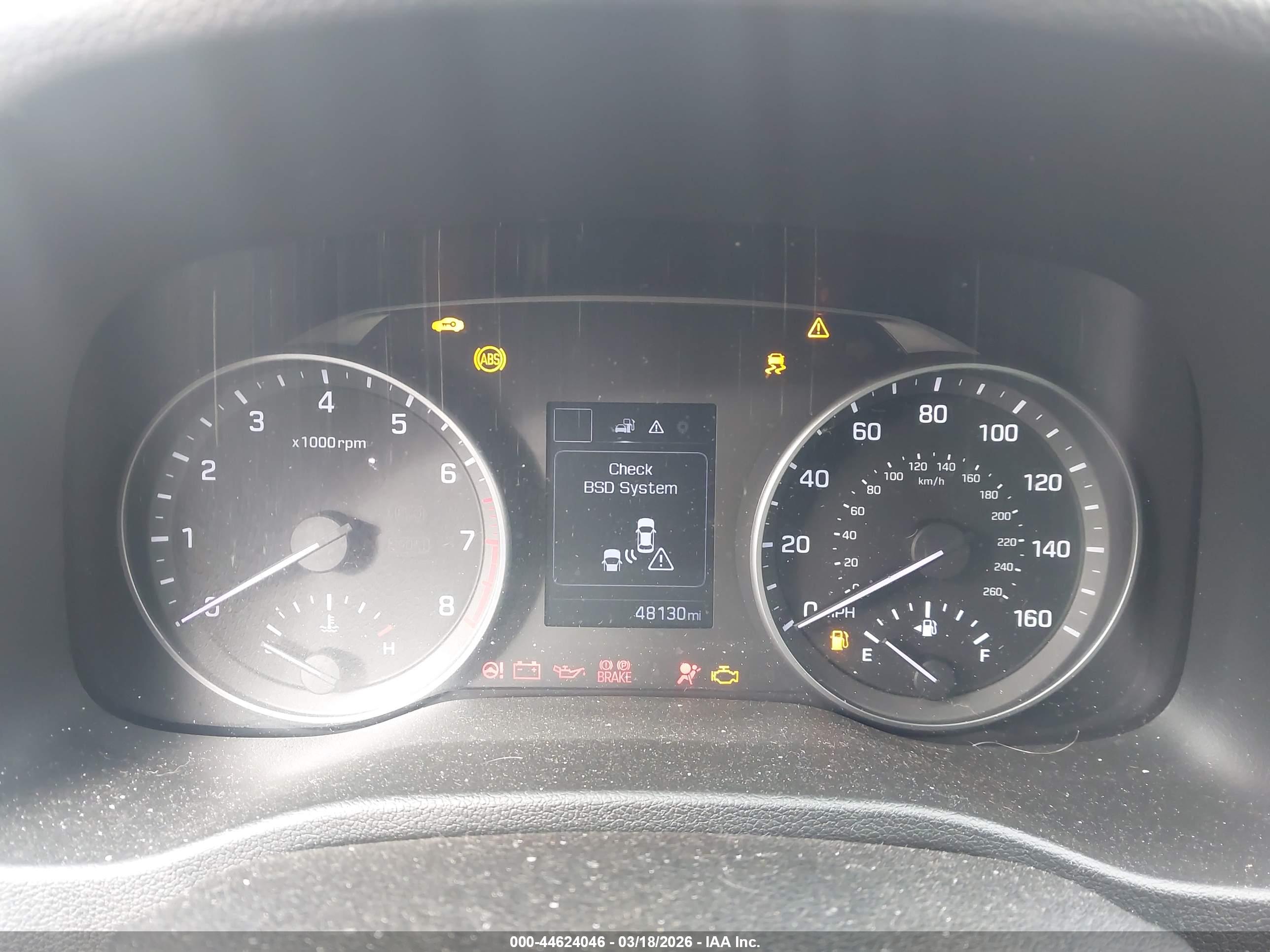 HYUNDAI ELANTRA image 7