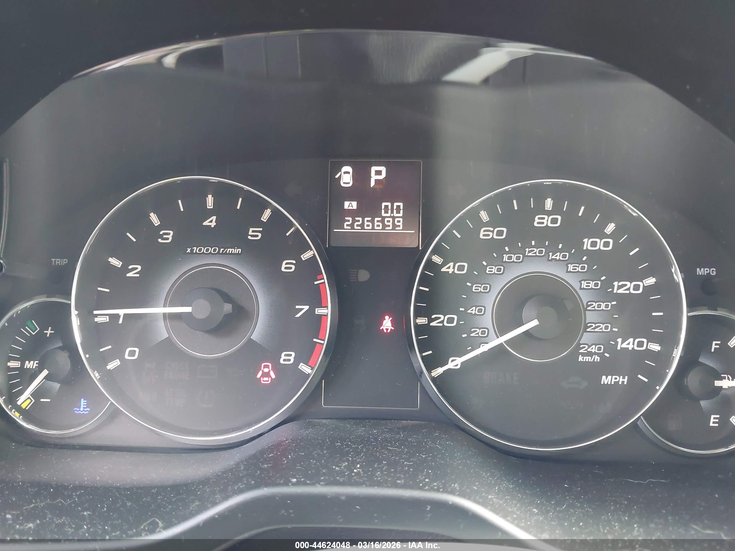 SUBARU OUTBACK image 7