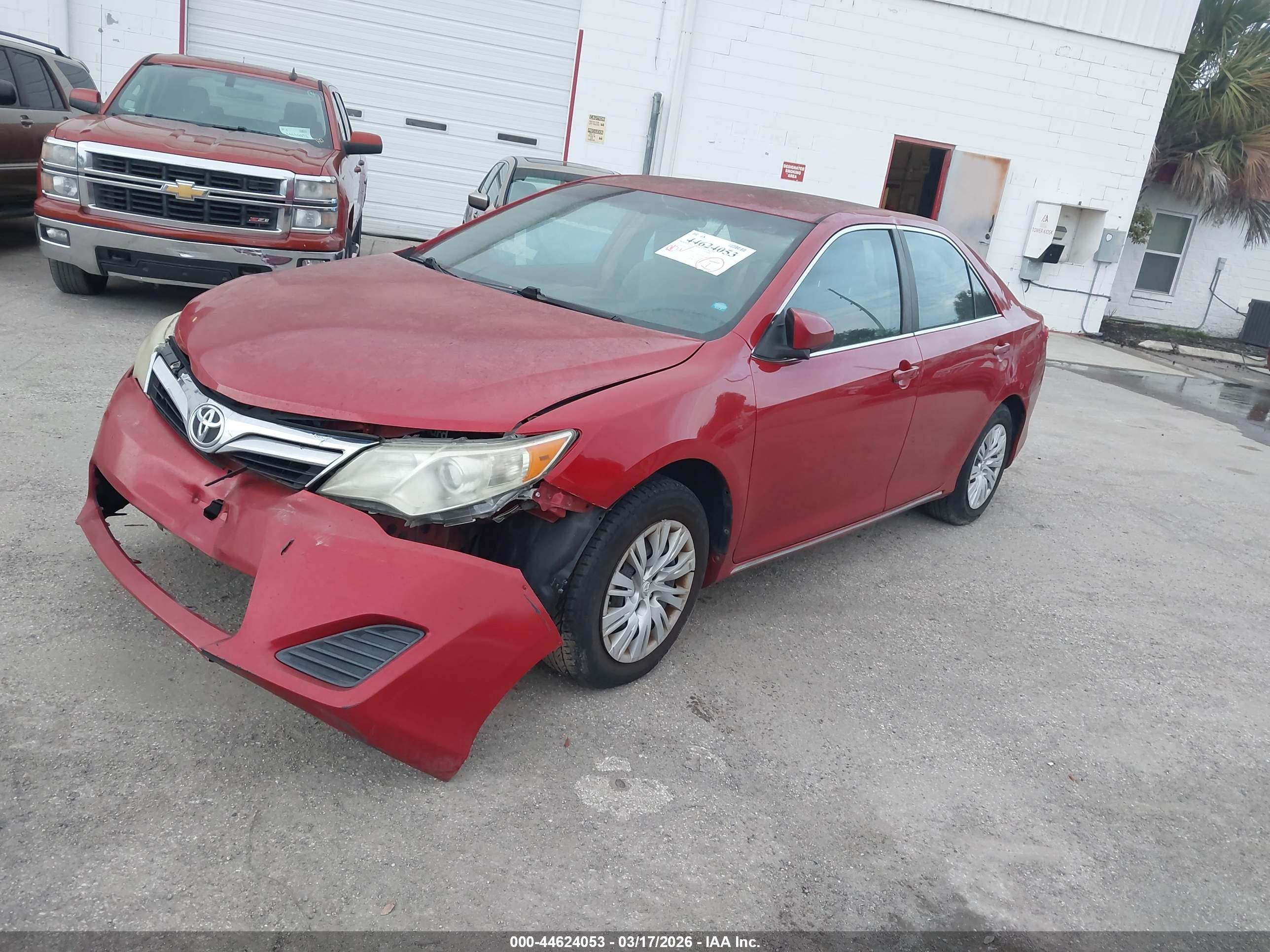 TOYOTA CAMRY image 2