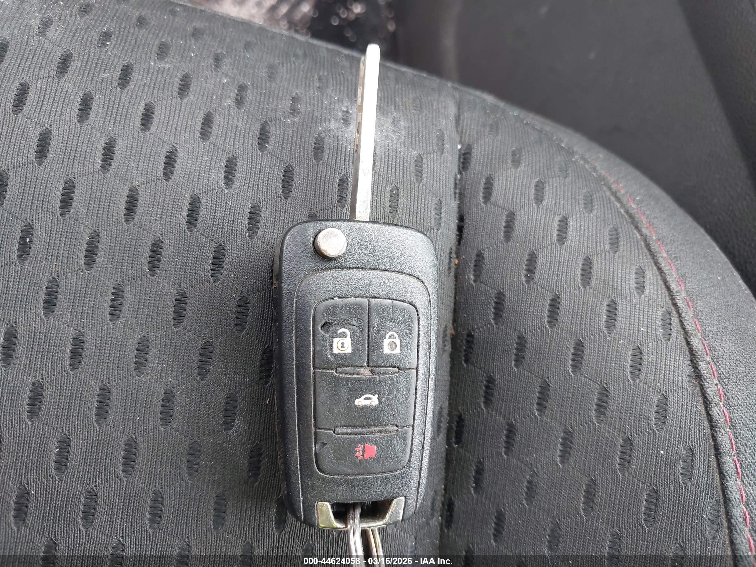 GMC TERRAIN image 11