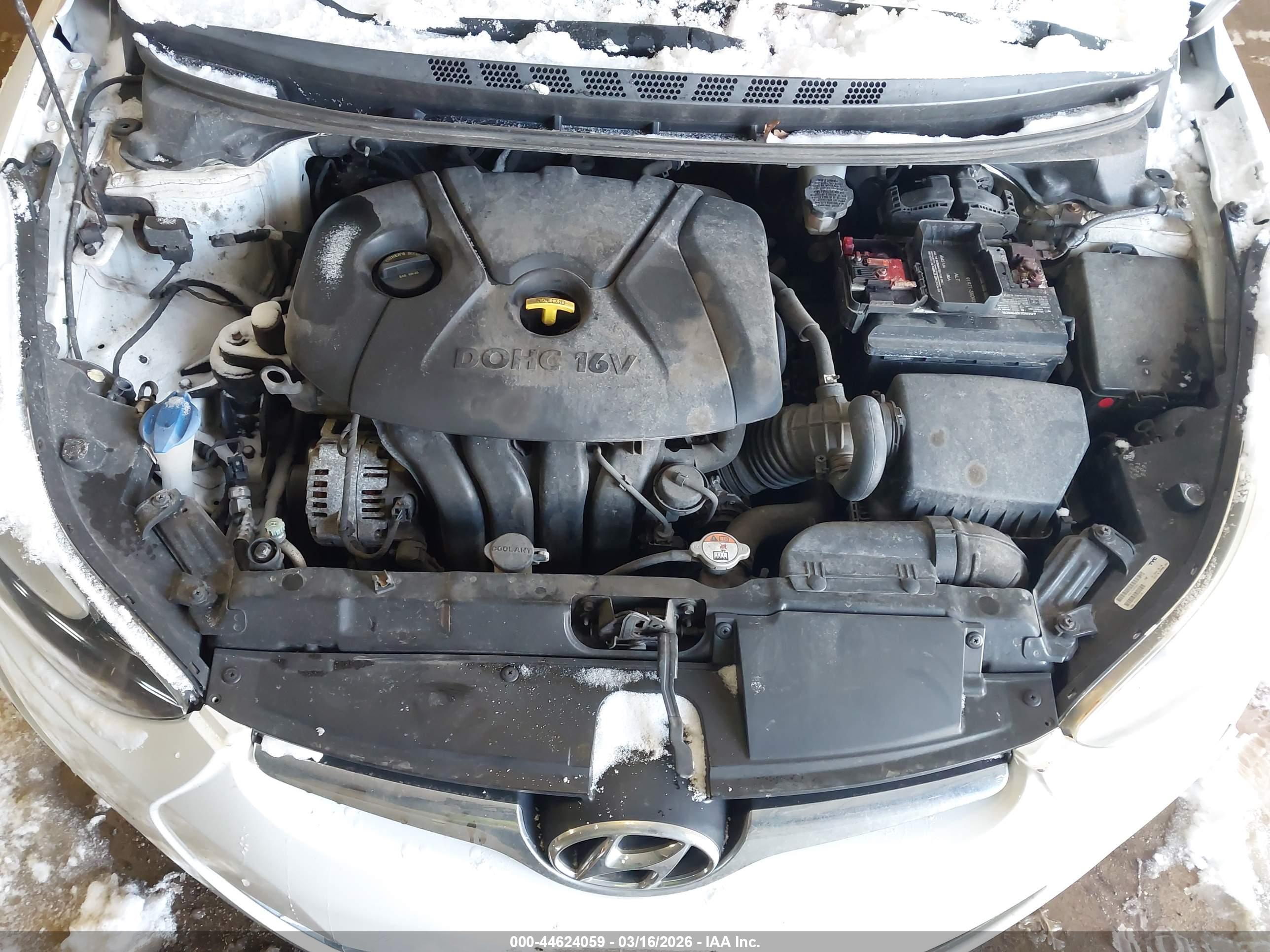 HYUNDAI ELANTRA image 10