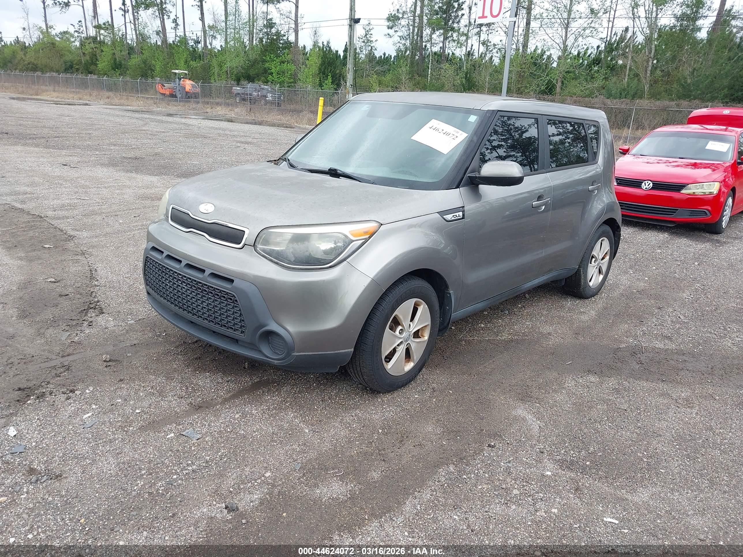 KIA SOUL image 2
