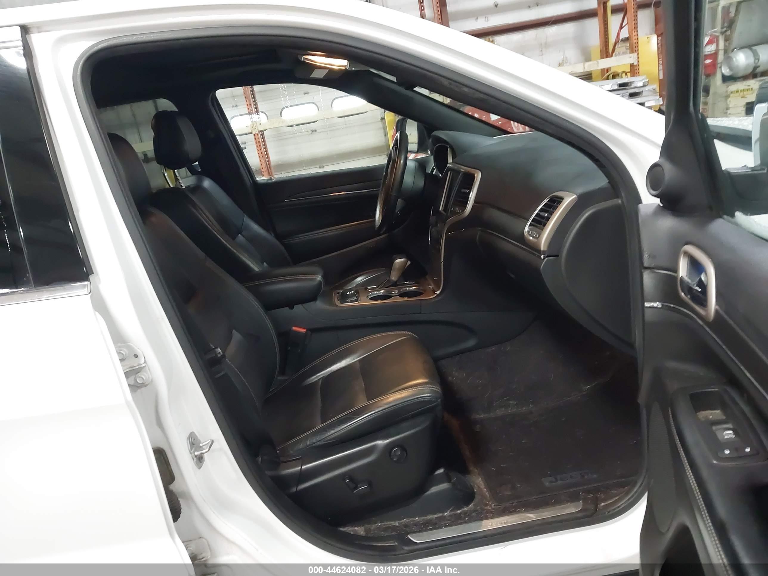 JEEP GRAND image 5