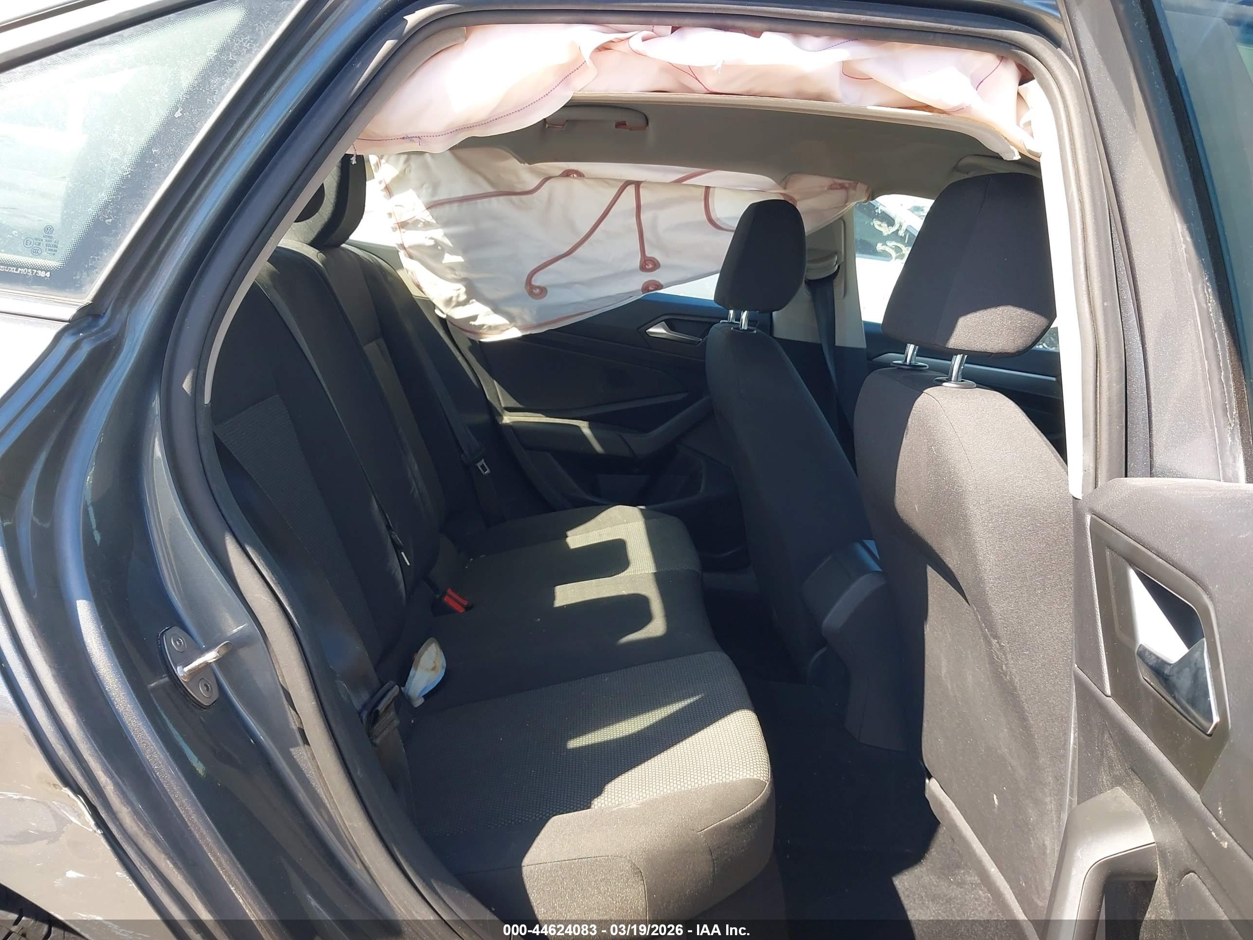 VOLKSWAGEN JETTA image 8