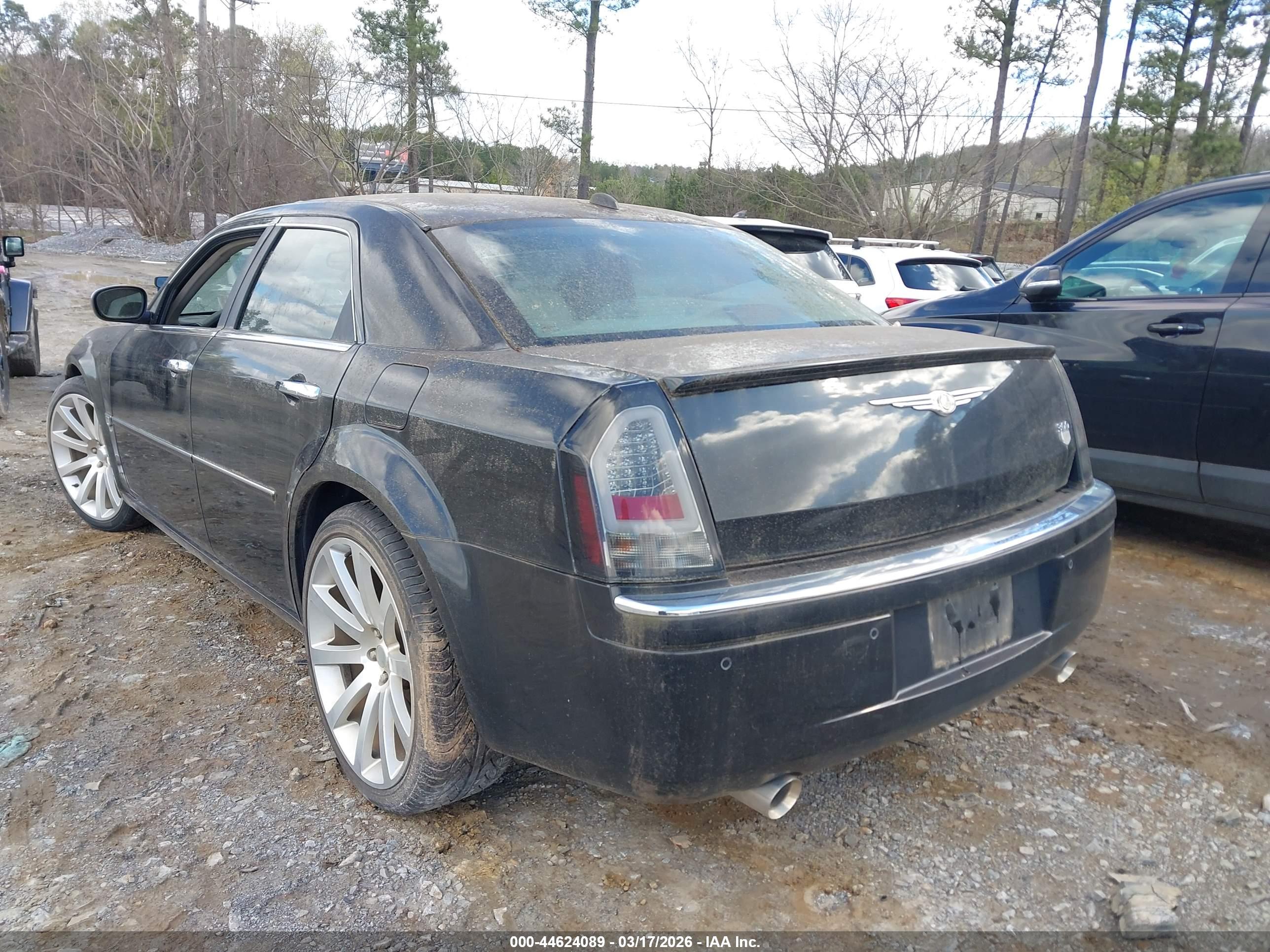 CHRYSLER 300C image 3
