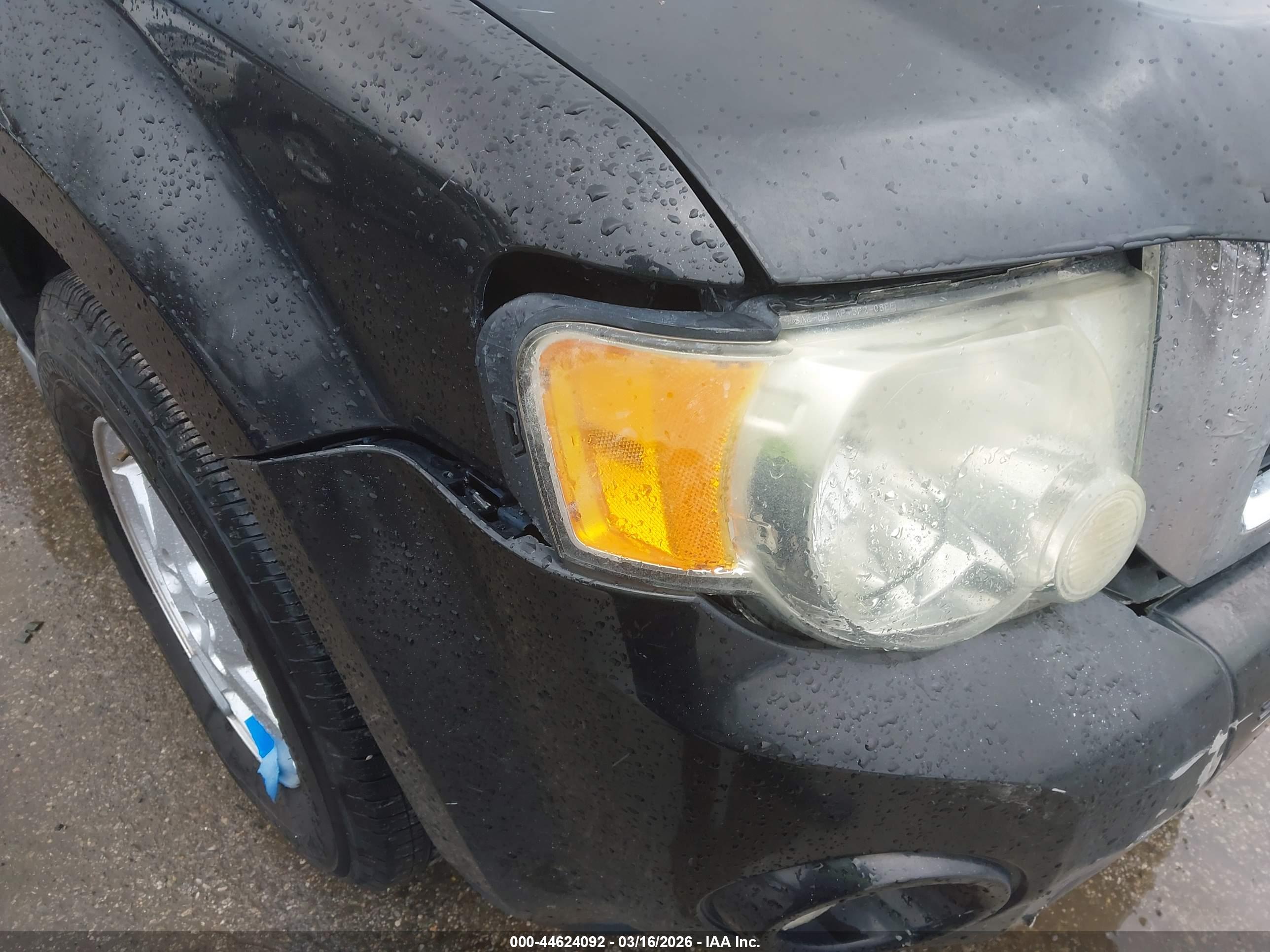 FORD ESCAPE image 6