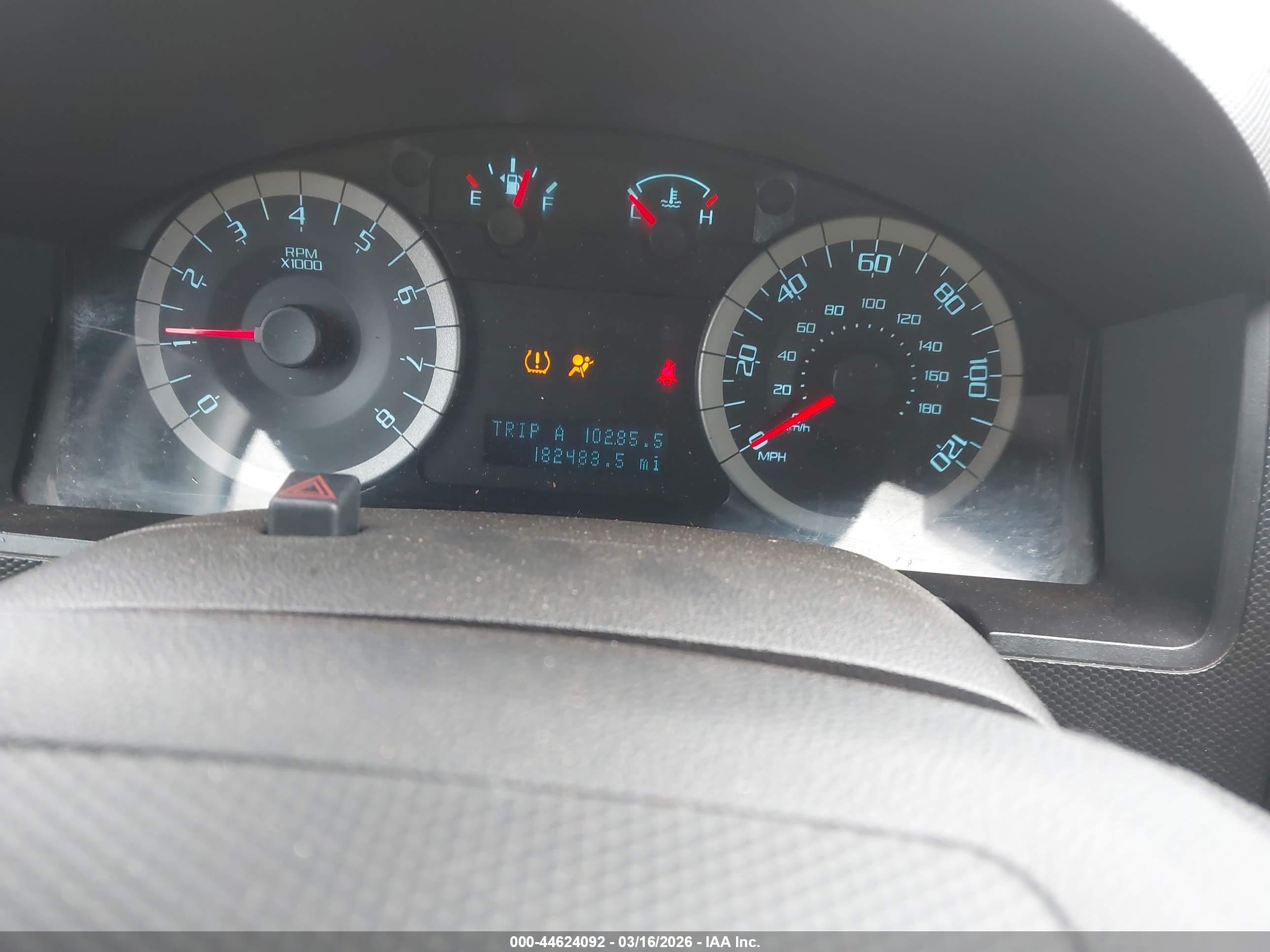 FORD ESCAPE image 7