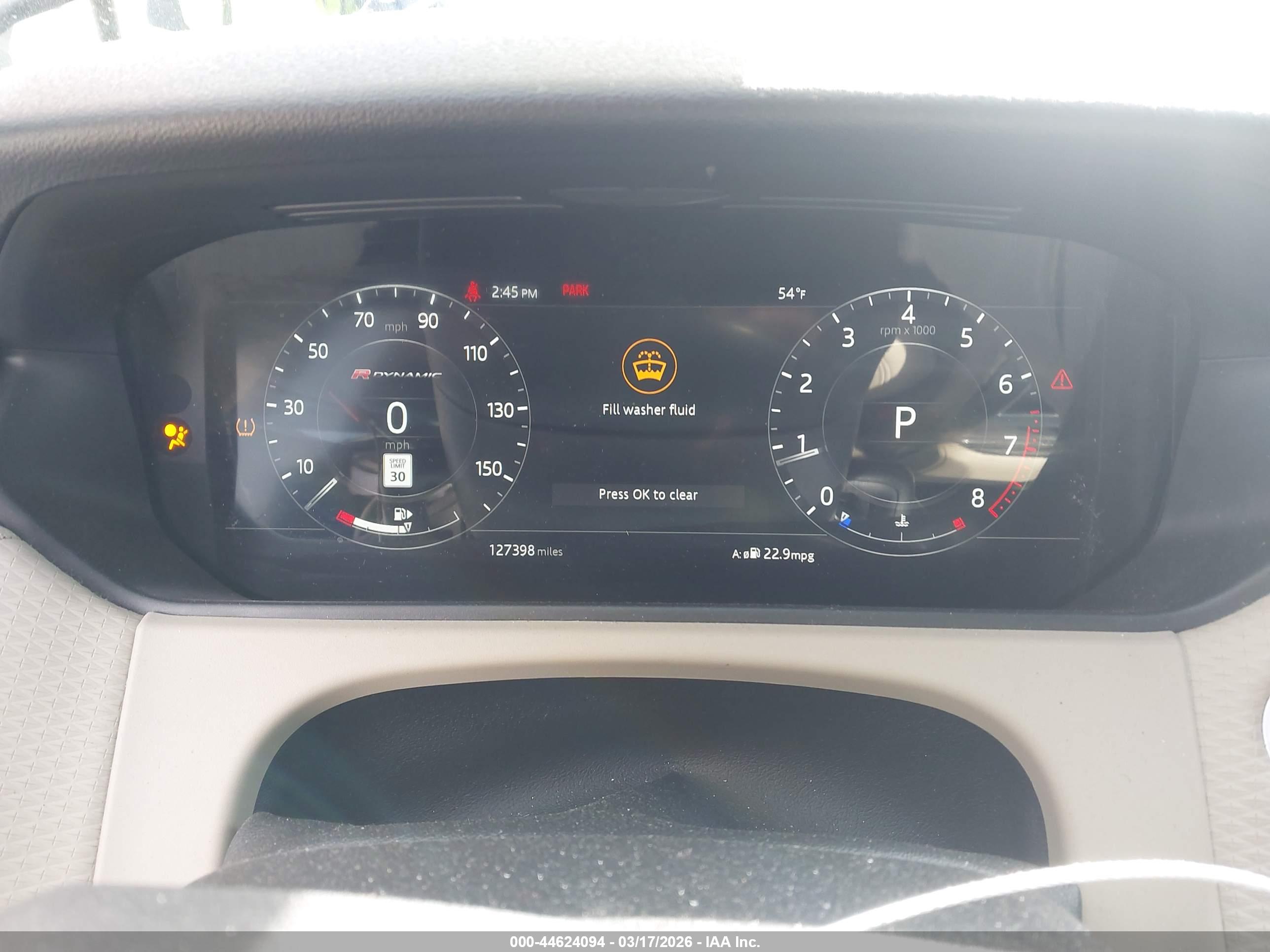 LAND ROVER image 7
