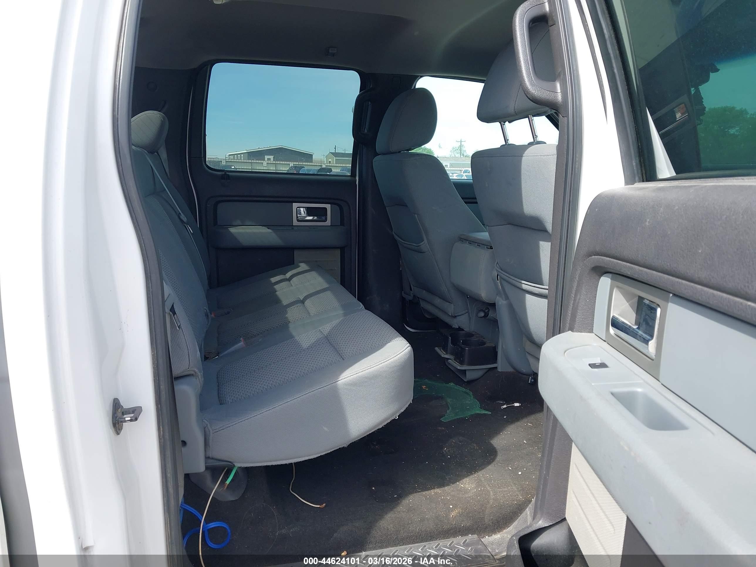 FORD F-150 image 8