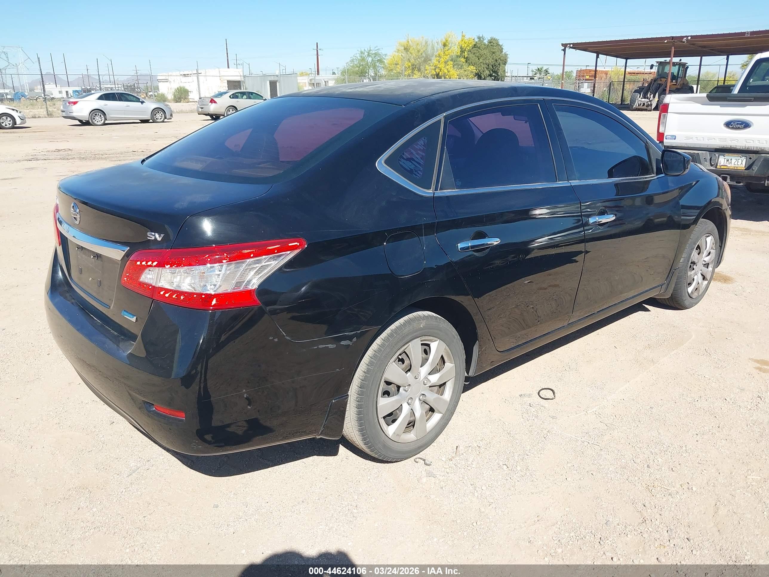 NISSAN SENTRA image 4