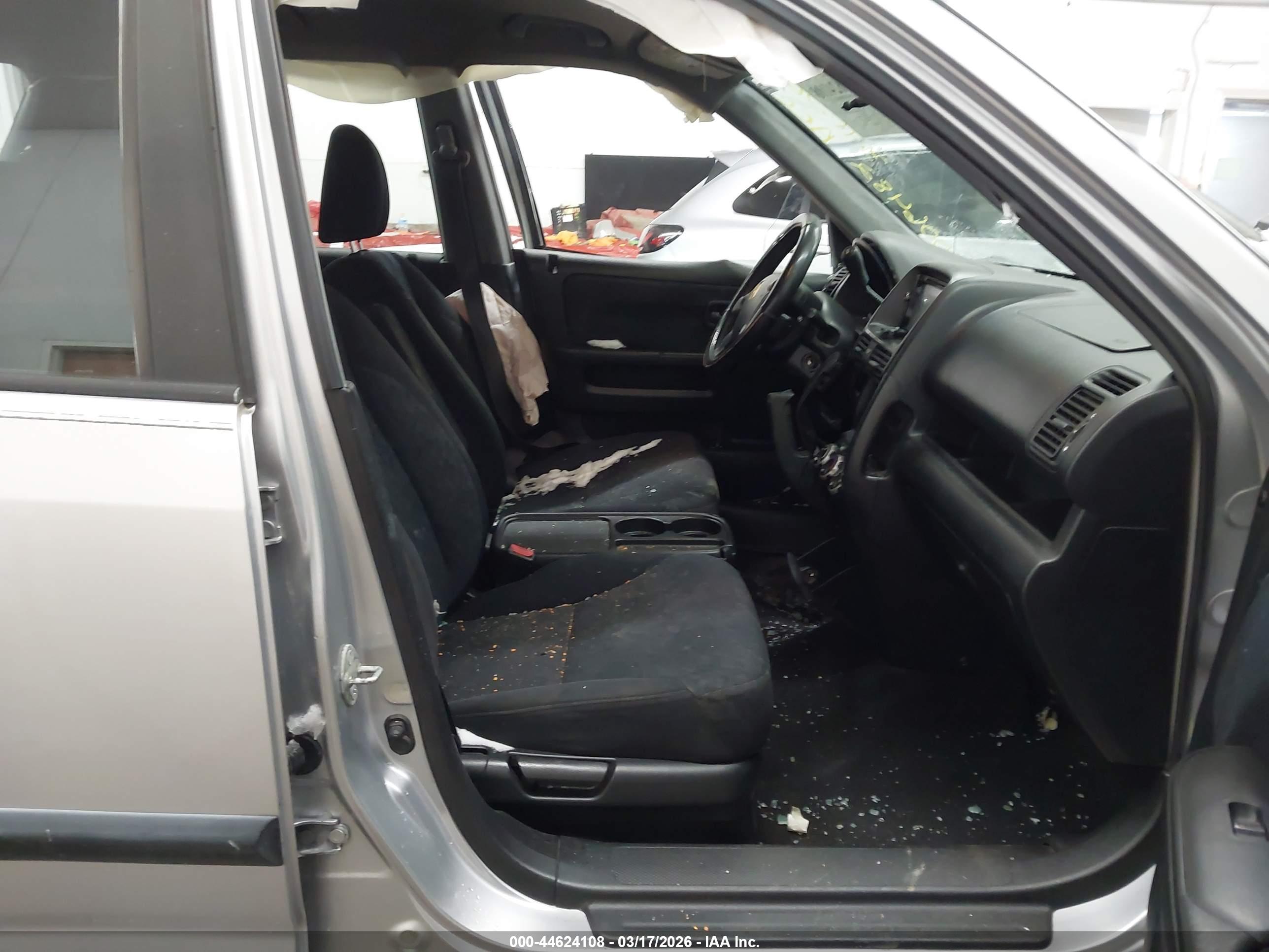 HONDA CR-V image 5