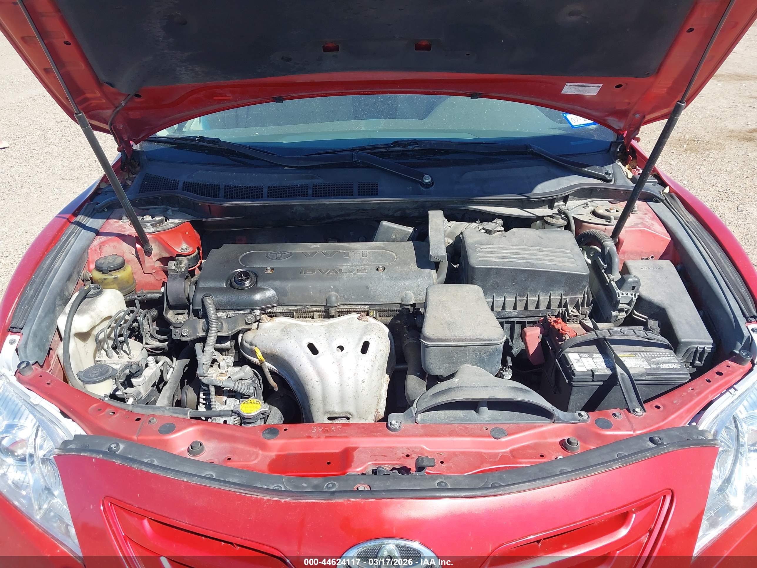 TOYOTA CAMRY image 10