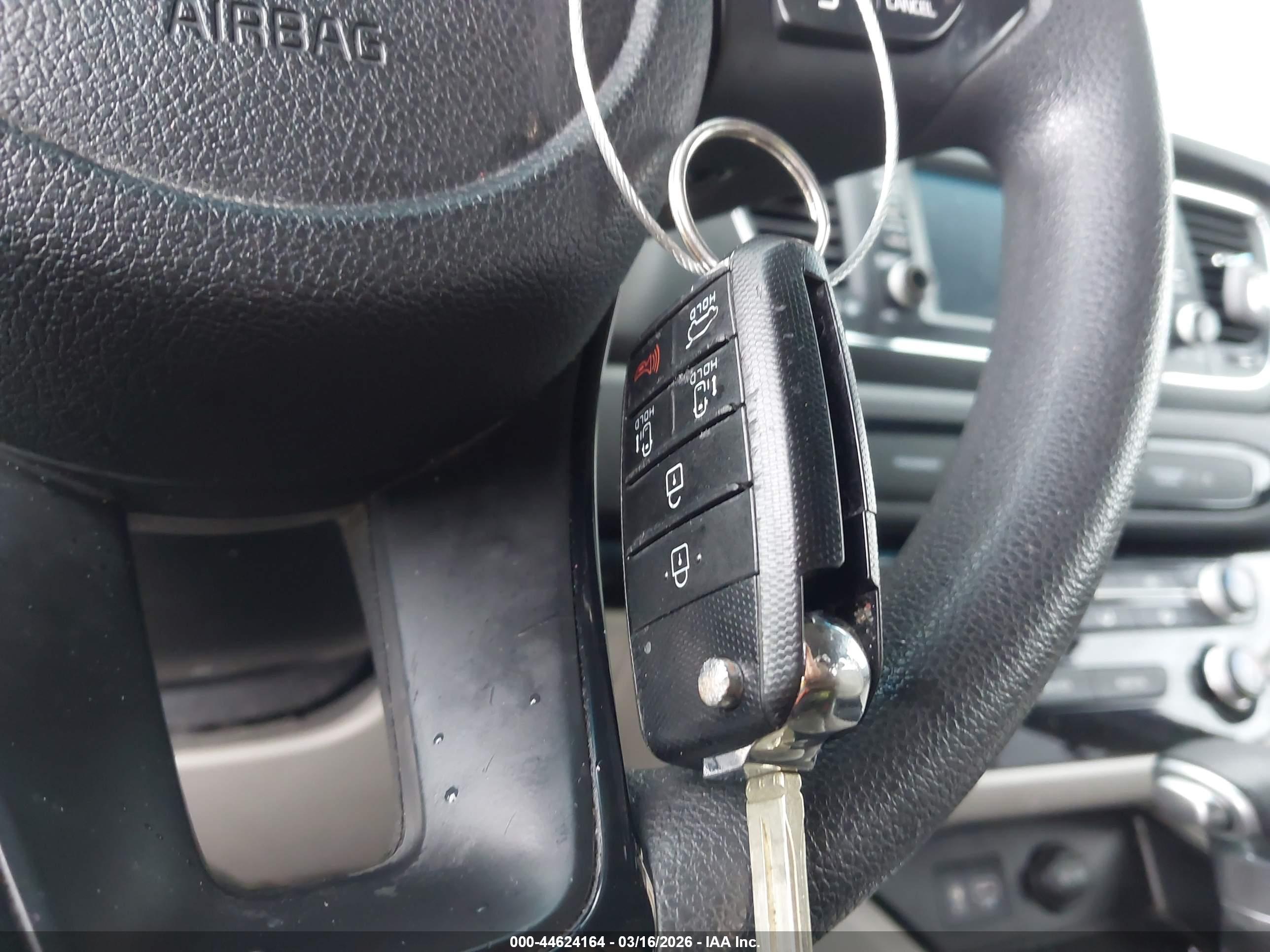 KIA SEDONA image 11