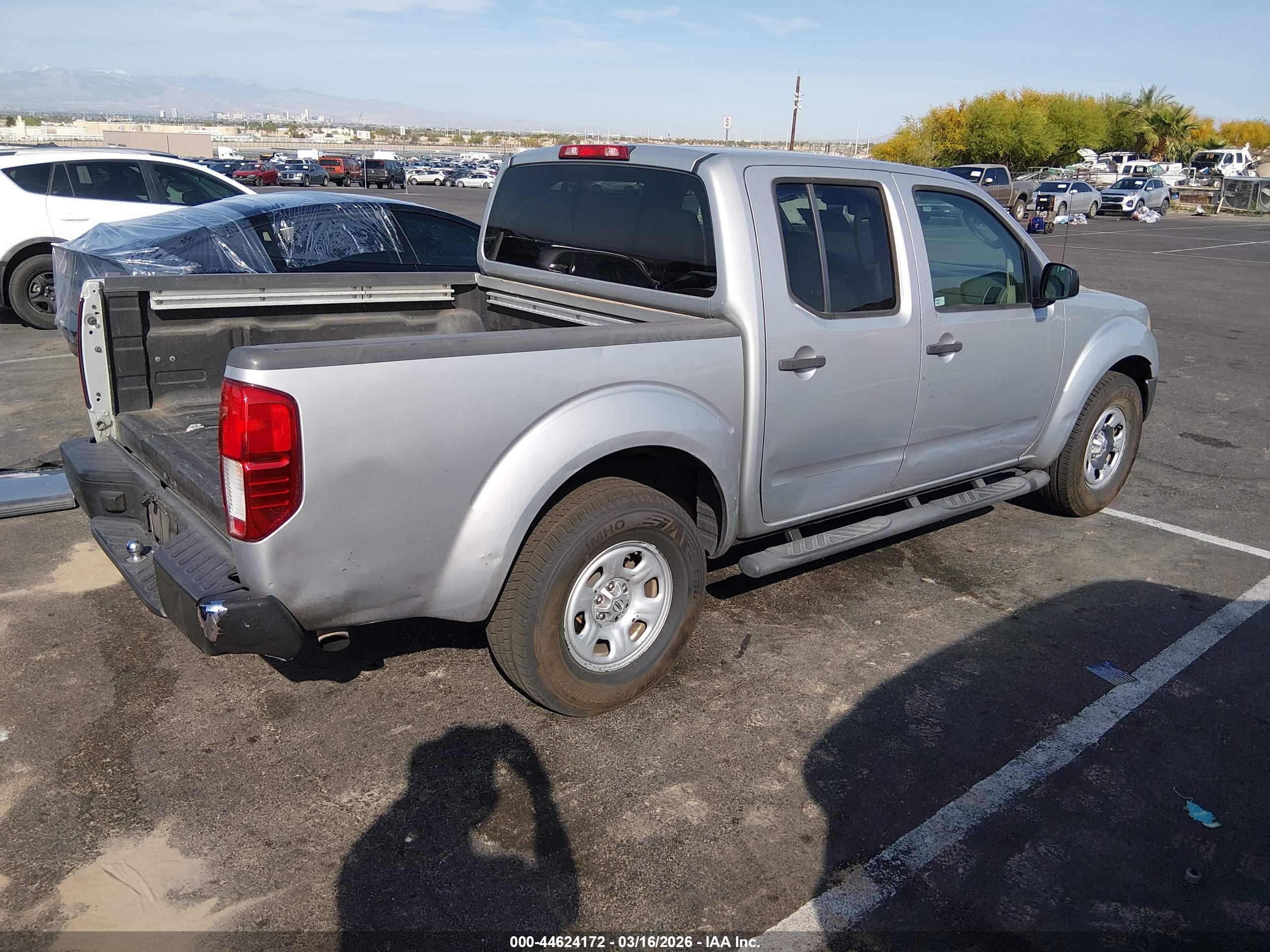 NISSAN FRONTIER image 4