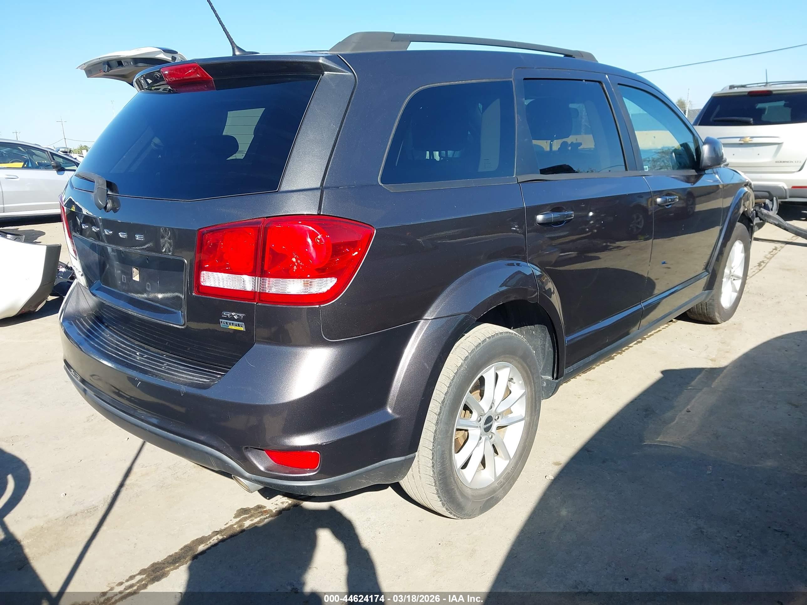 DODGE JOURNEY image 4