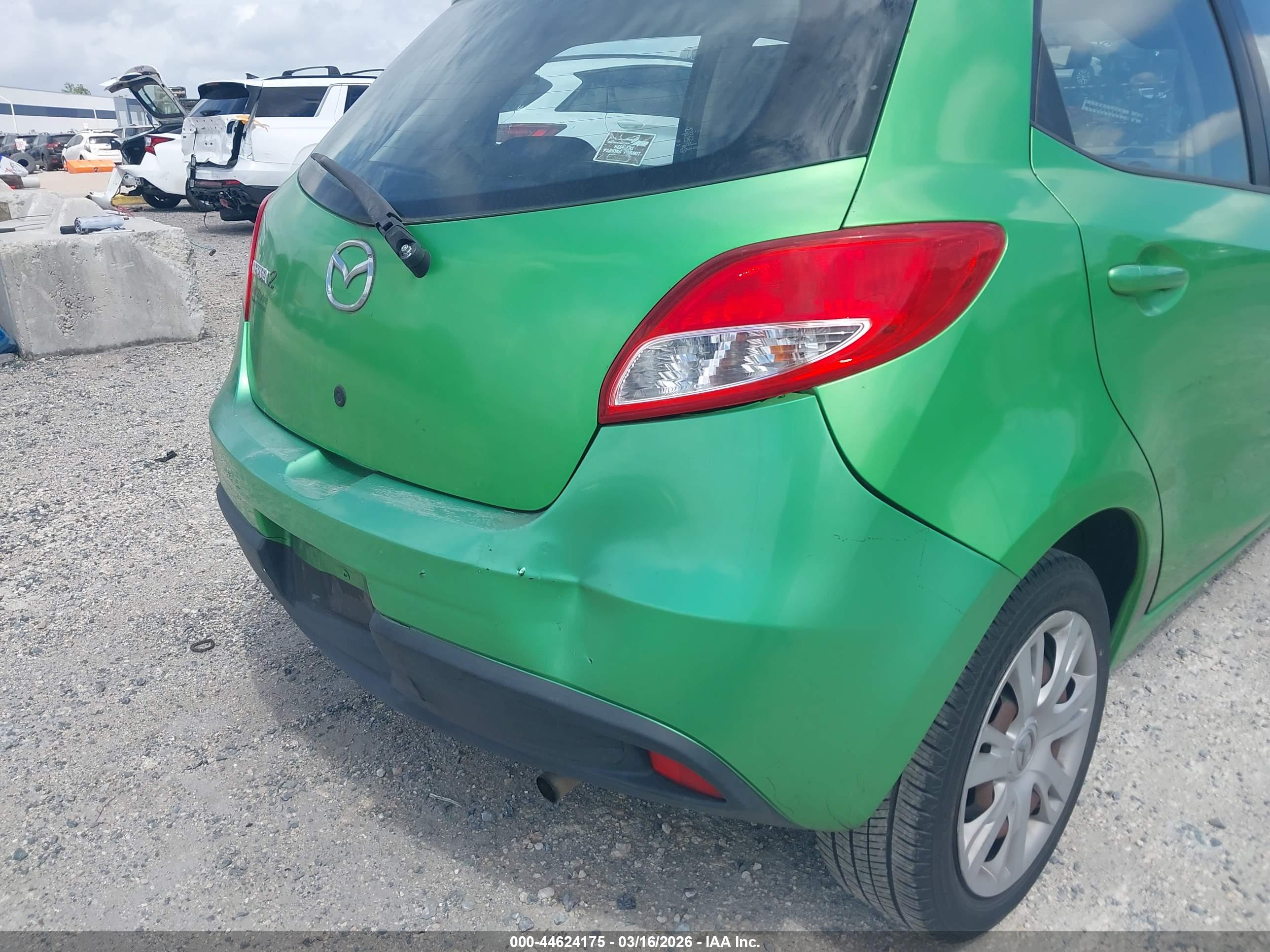 MAZDA MAZDA2 image 6