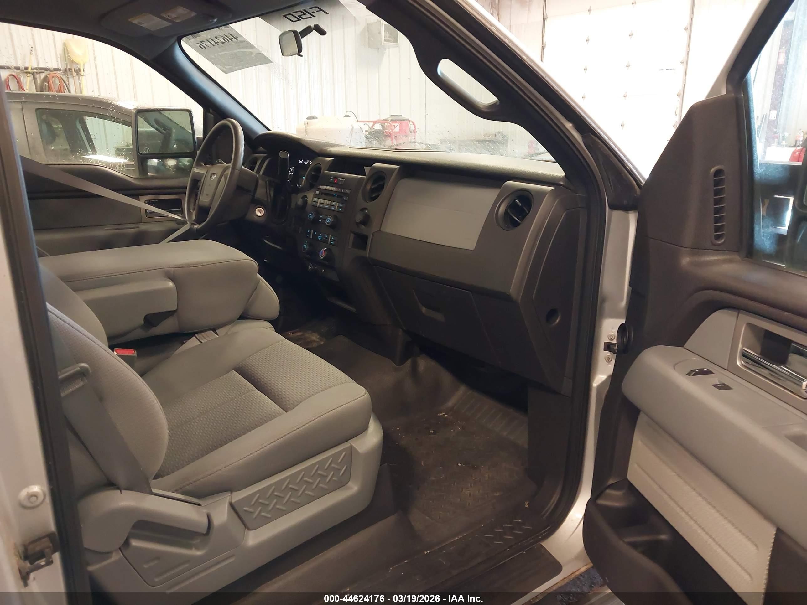 FORD F-150 image 5