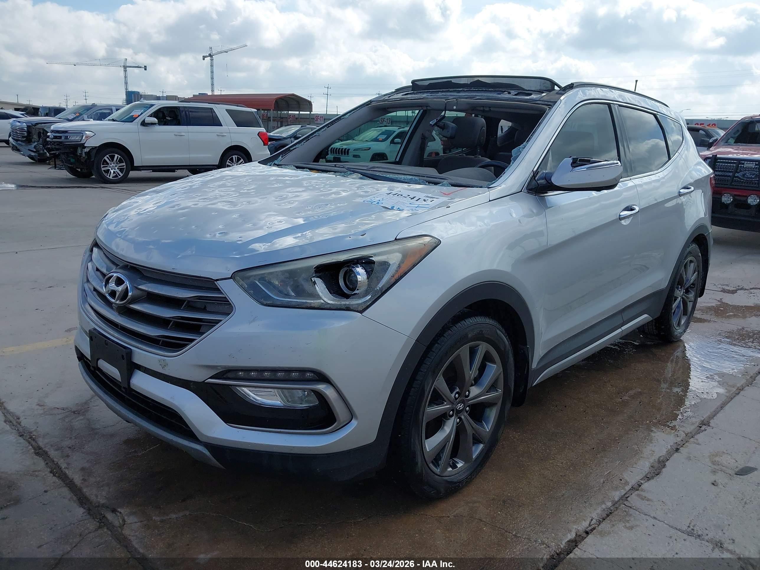 HYUNDAI SANTA image 2
