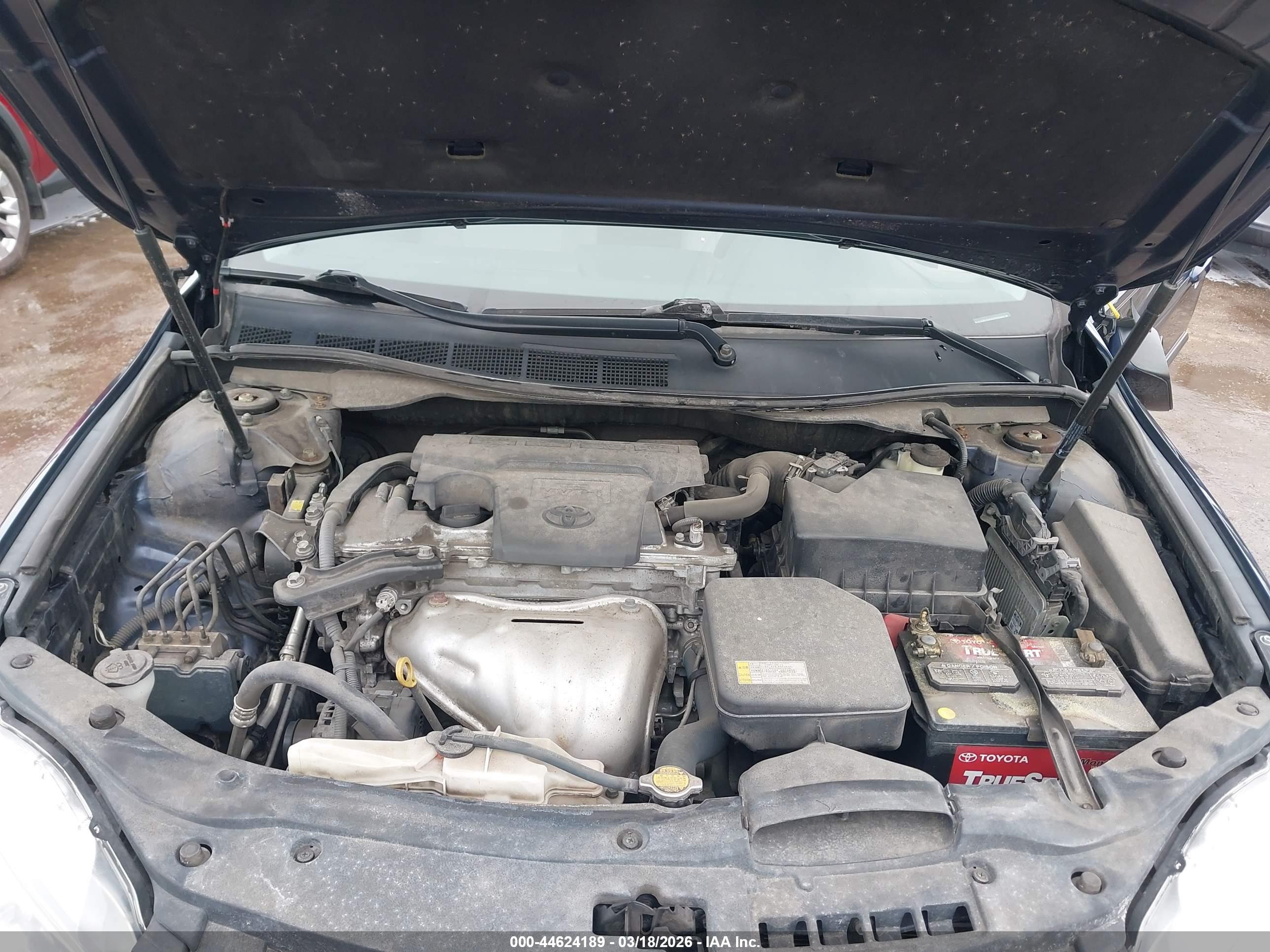 TOYOTA CAMRY image 10