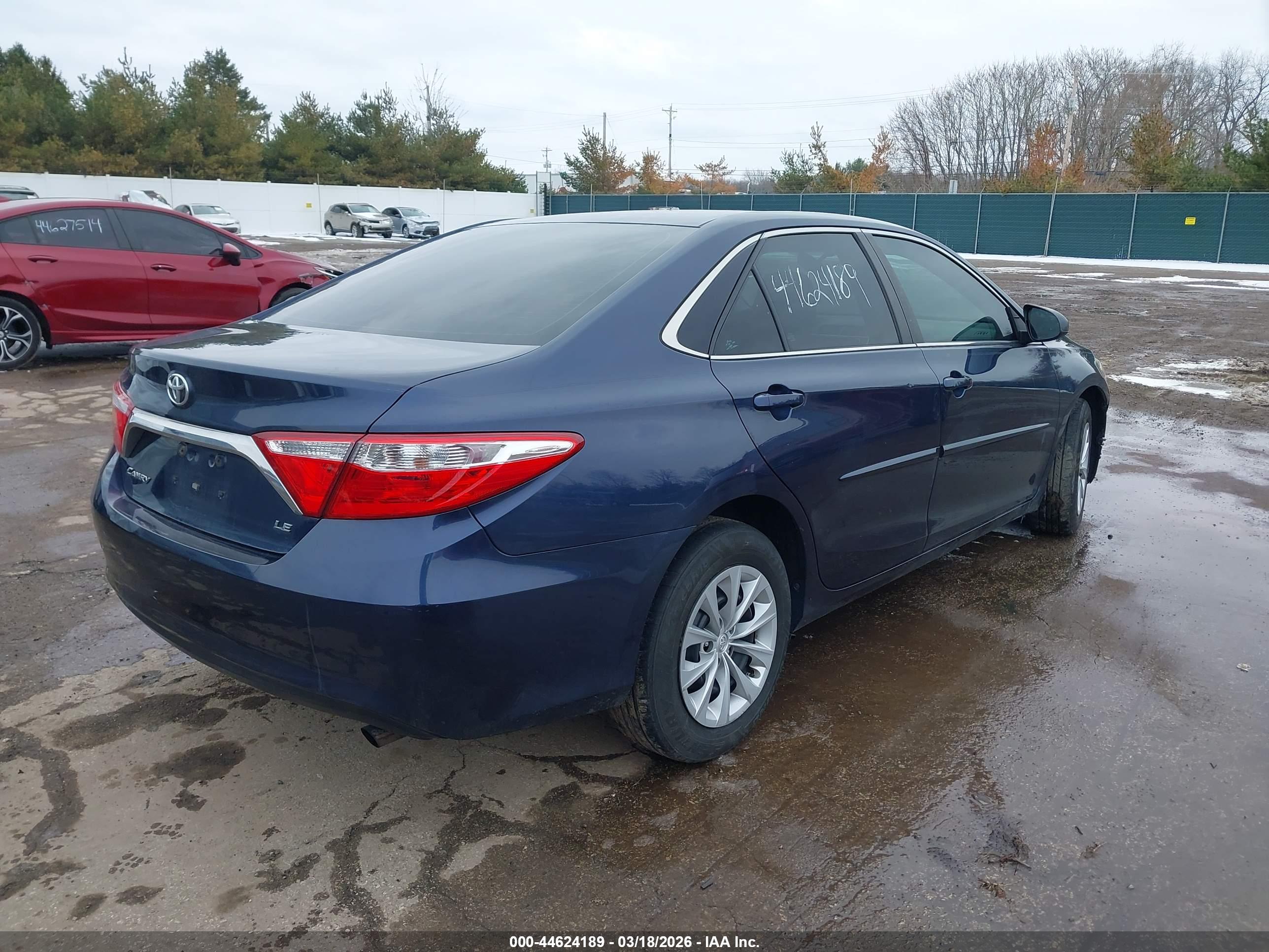 TOYOTA CAMRY image 4