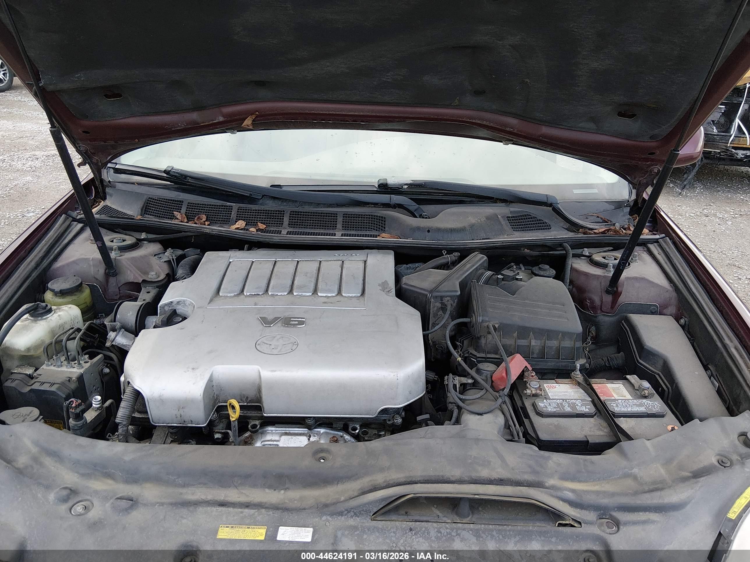 TOYOTA AVALON image 10
