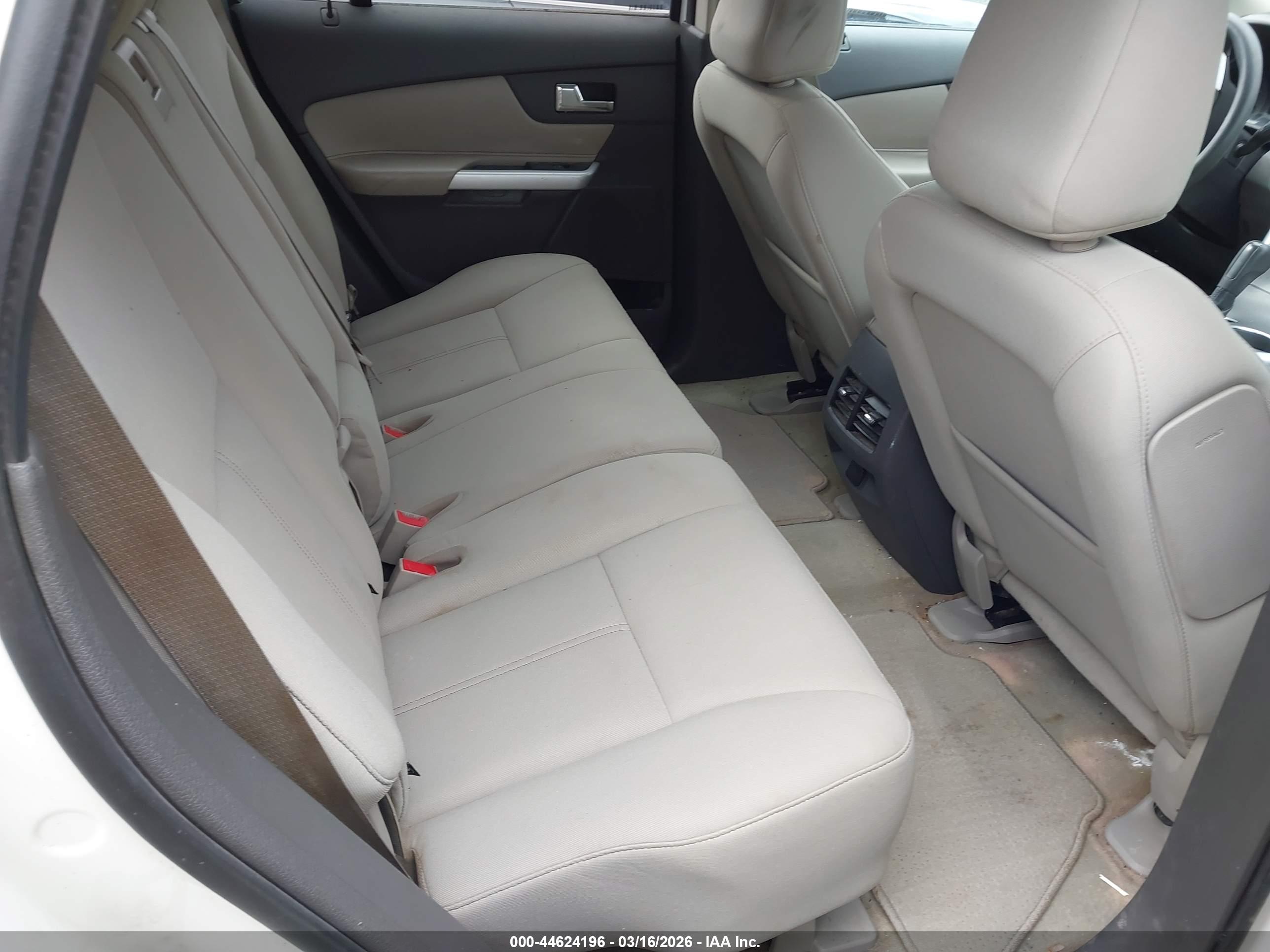 FORD EDGE image 8