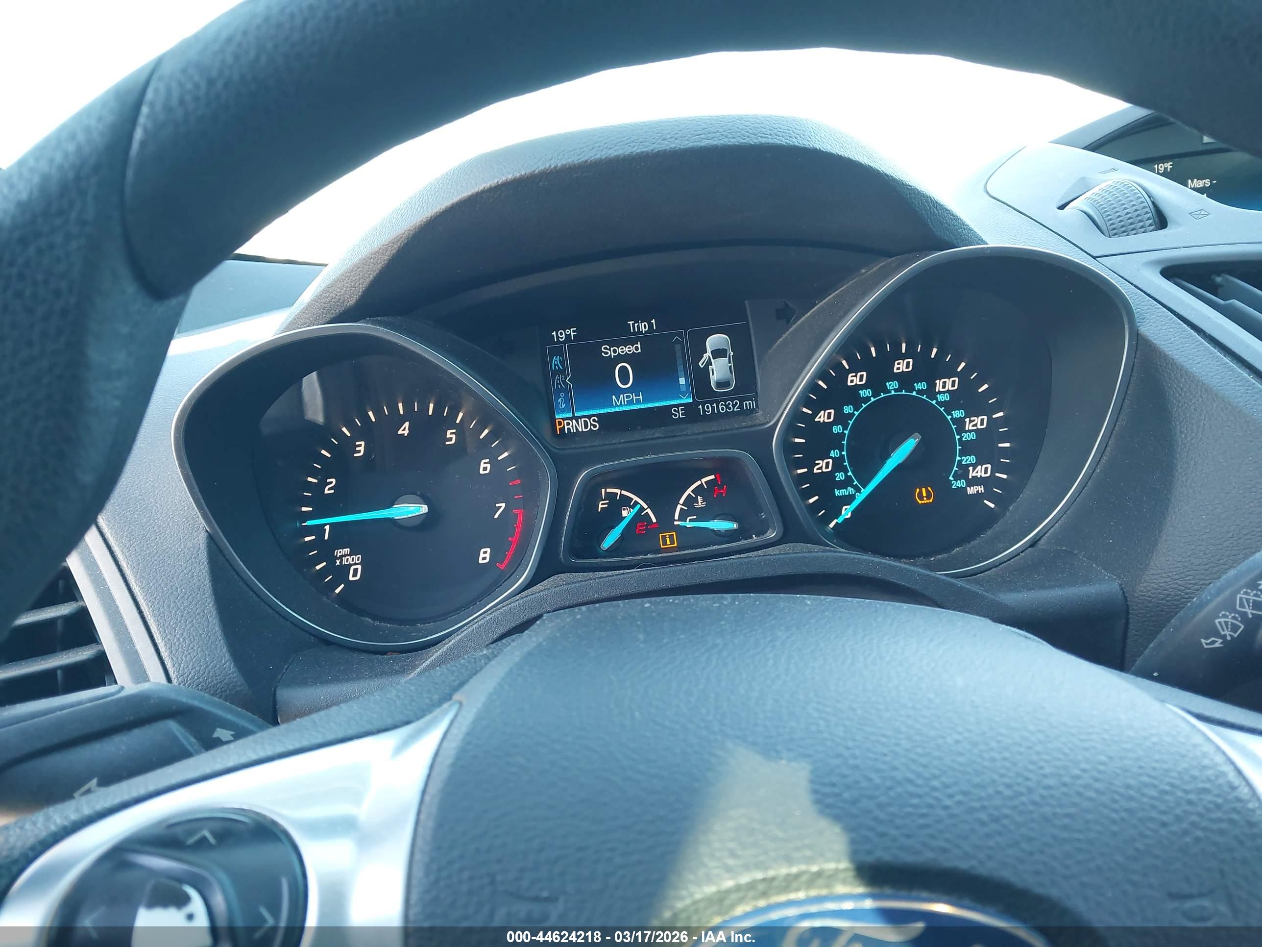 FORD ESCAPE image 7