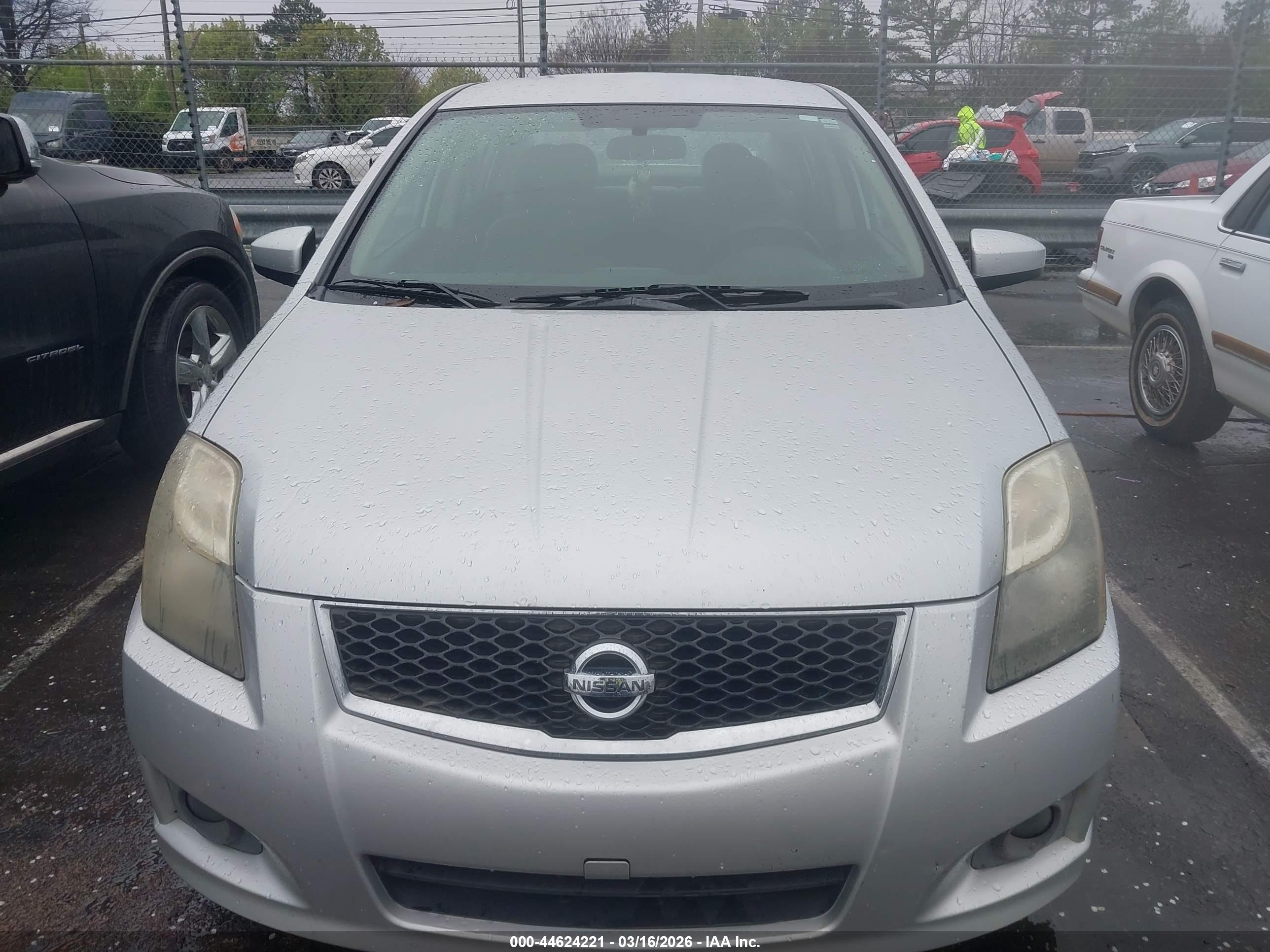 NISSAN SENTRA image 6