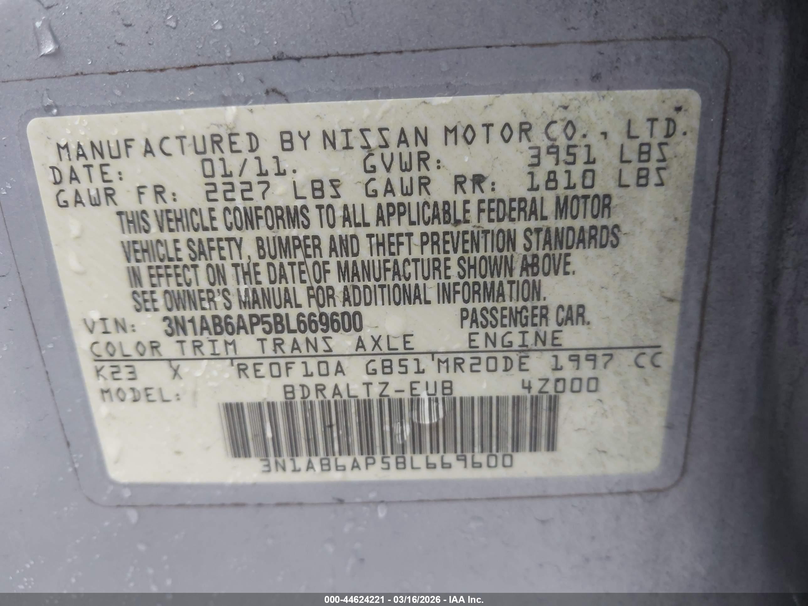 NISSAN SENTRA image 9